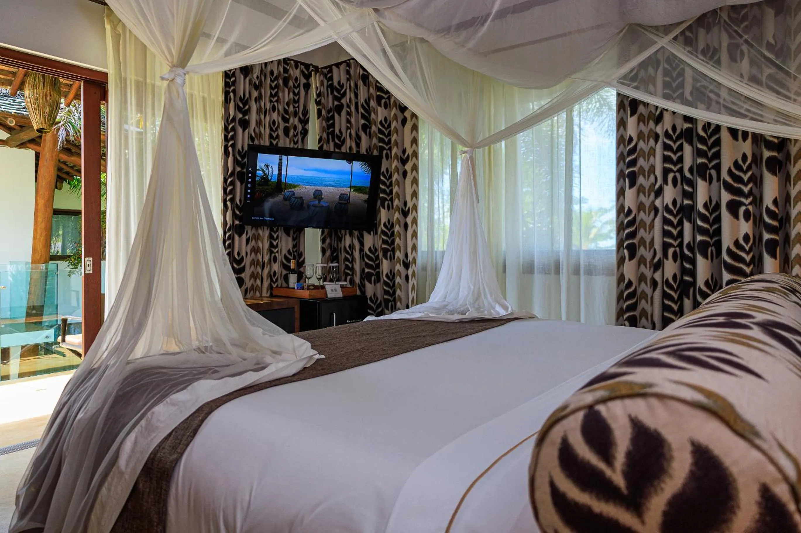 TV and multimedia, Bed in Campo Bahia Hotel Villas Spa