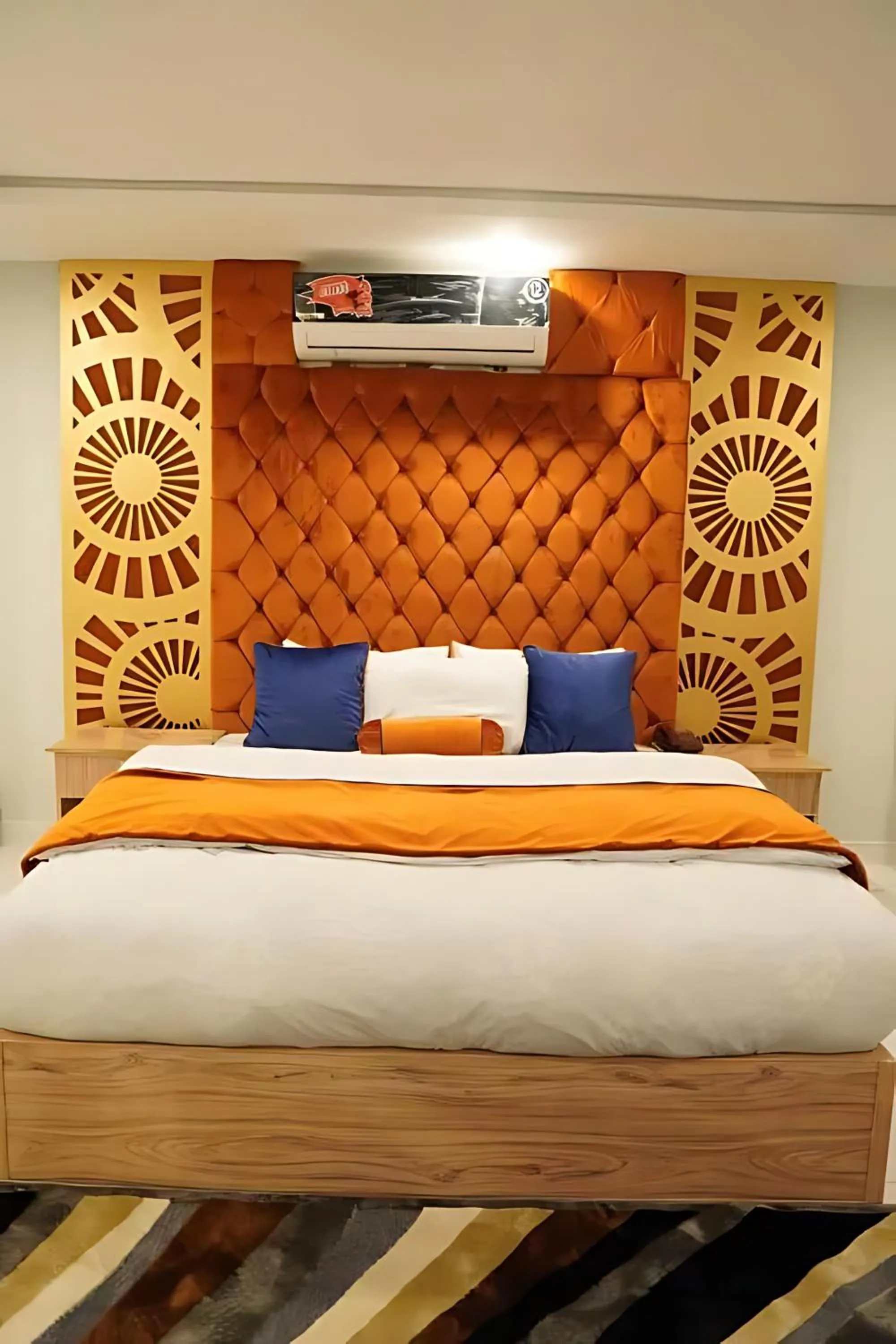 Bedroom, Bed in Nuva Hotel