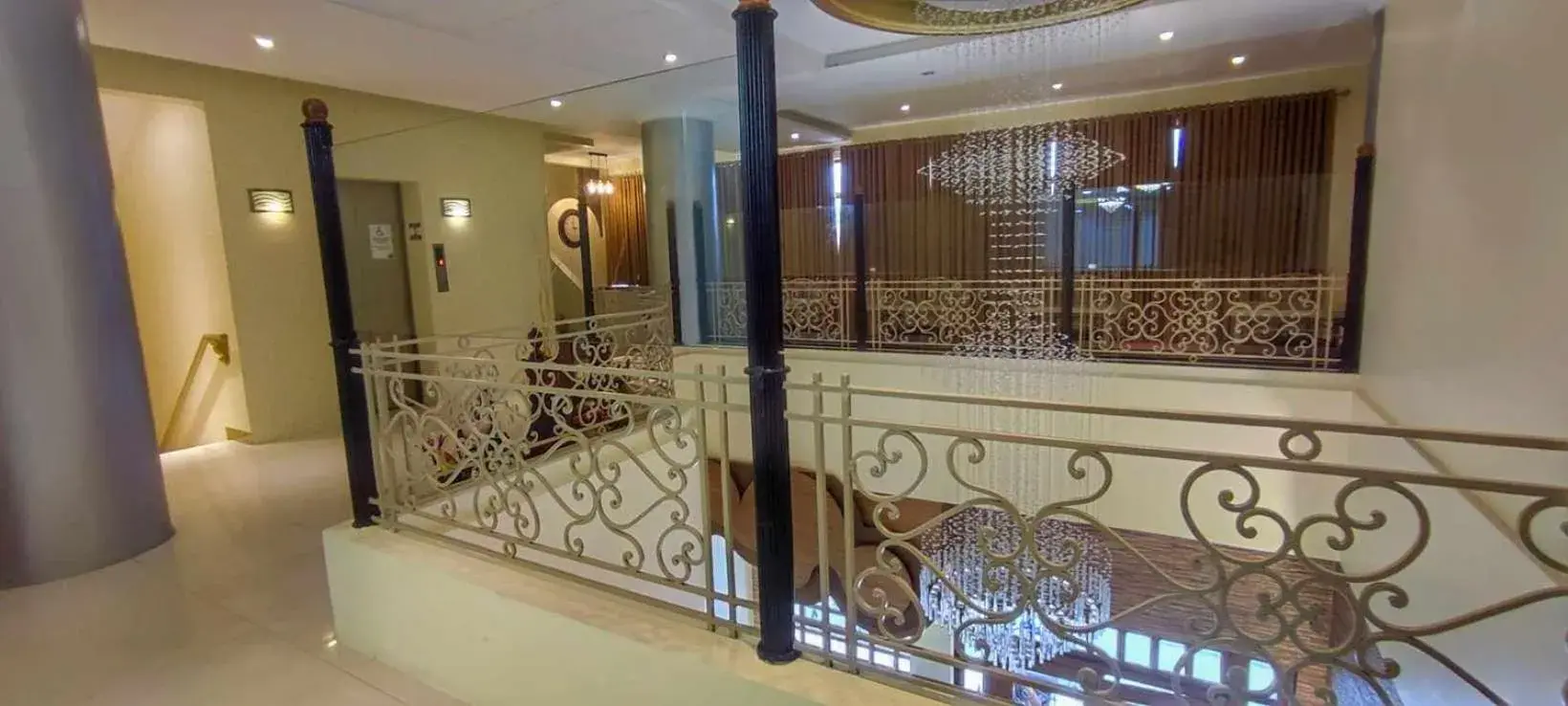 PHELA GRANDE HOTEL PHELA GRANDE HOTEL