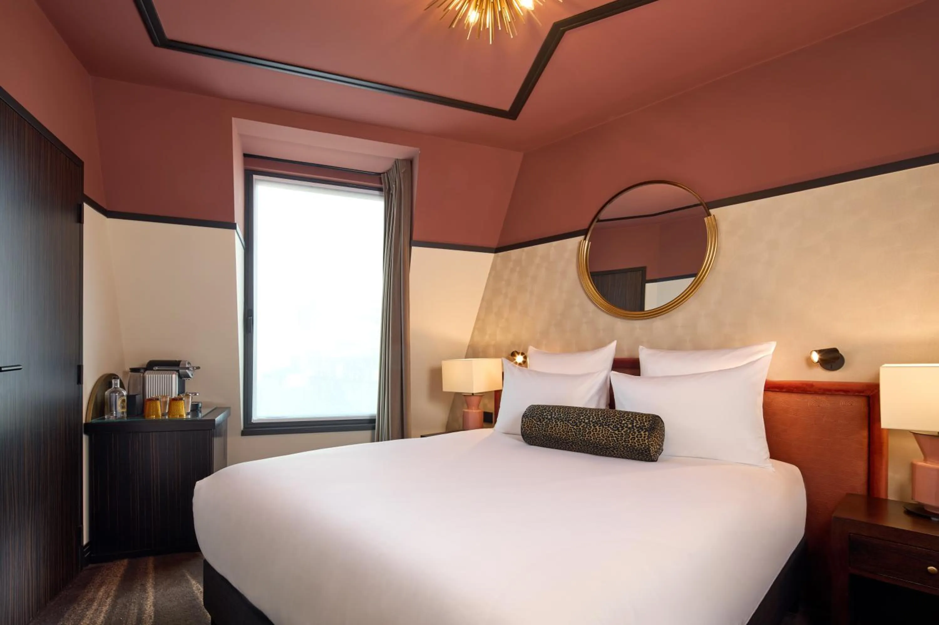 Bedroom, Bed in Maison Cassandre