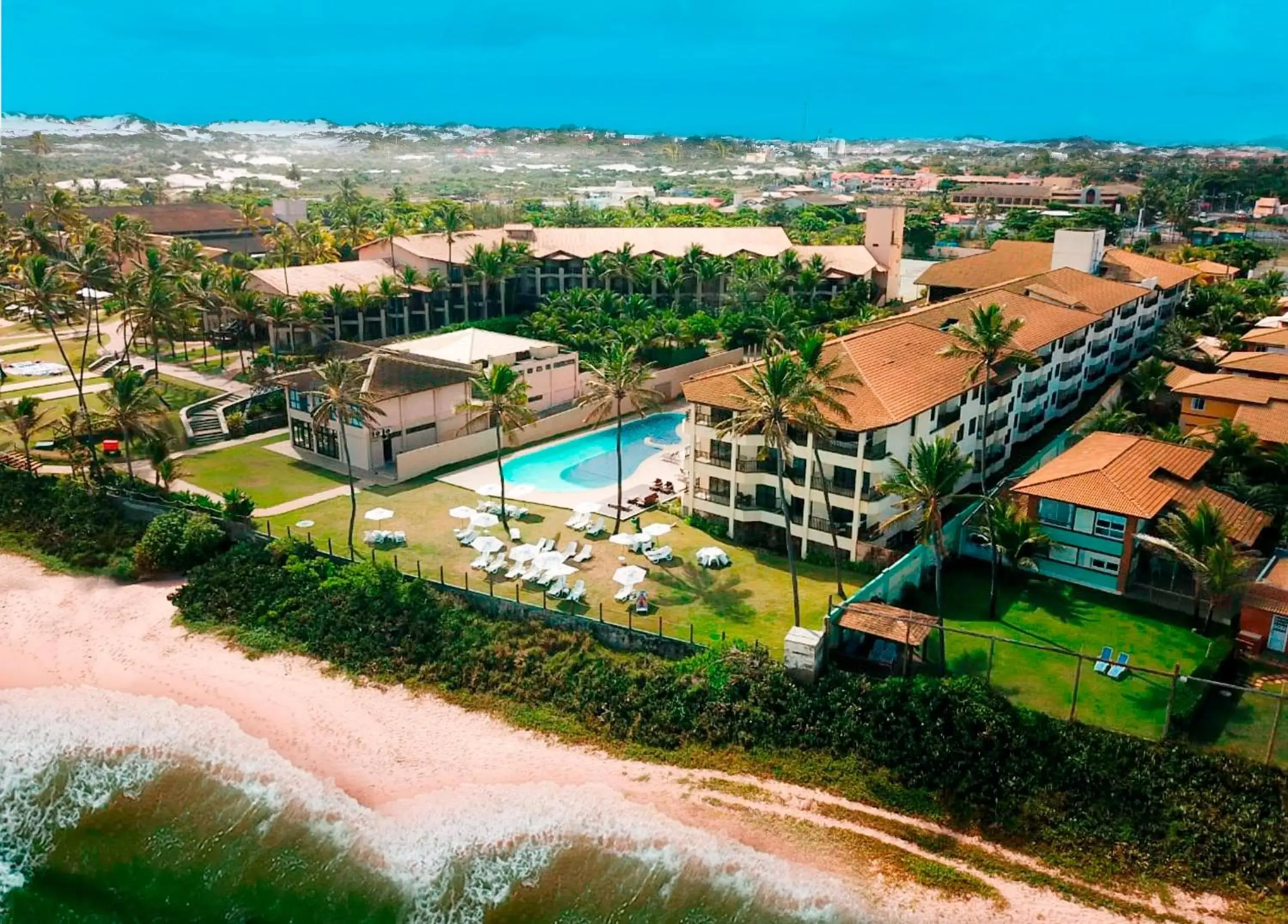 Property building in Catussaba Suítes Resort Property building in Catussaba Suítes Resort