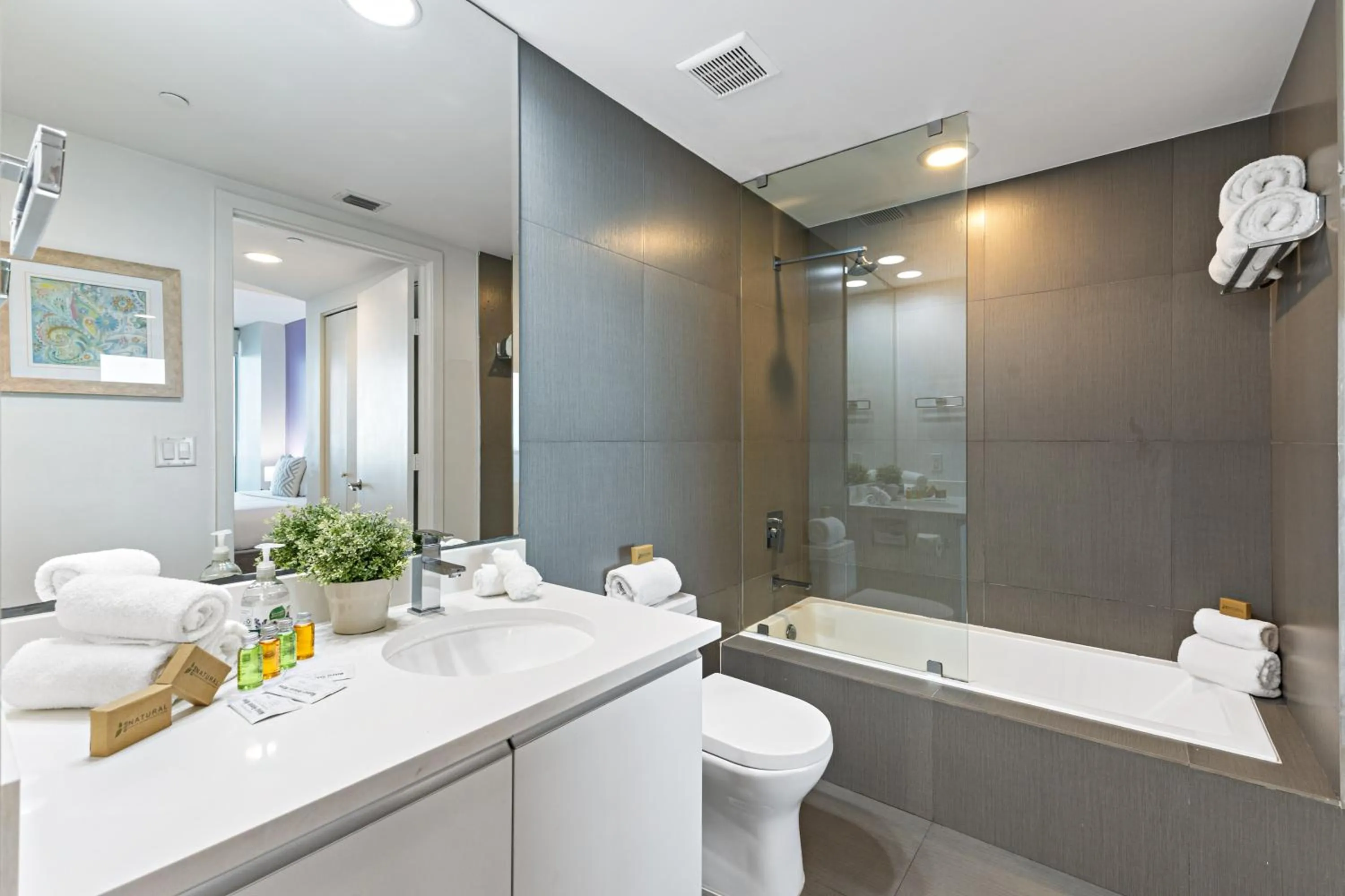 Bathroom in Dharma Home Suites Miami Beach at Monte Carlo