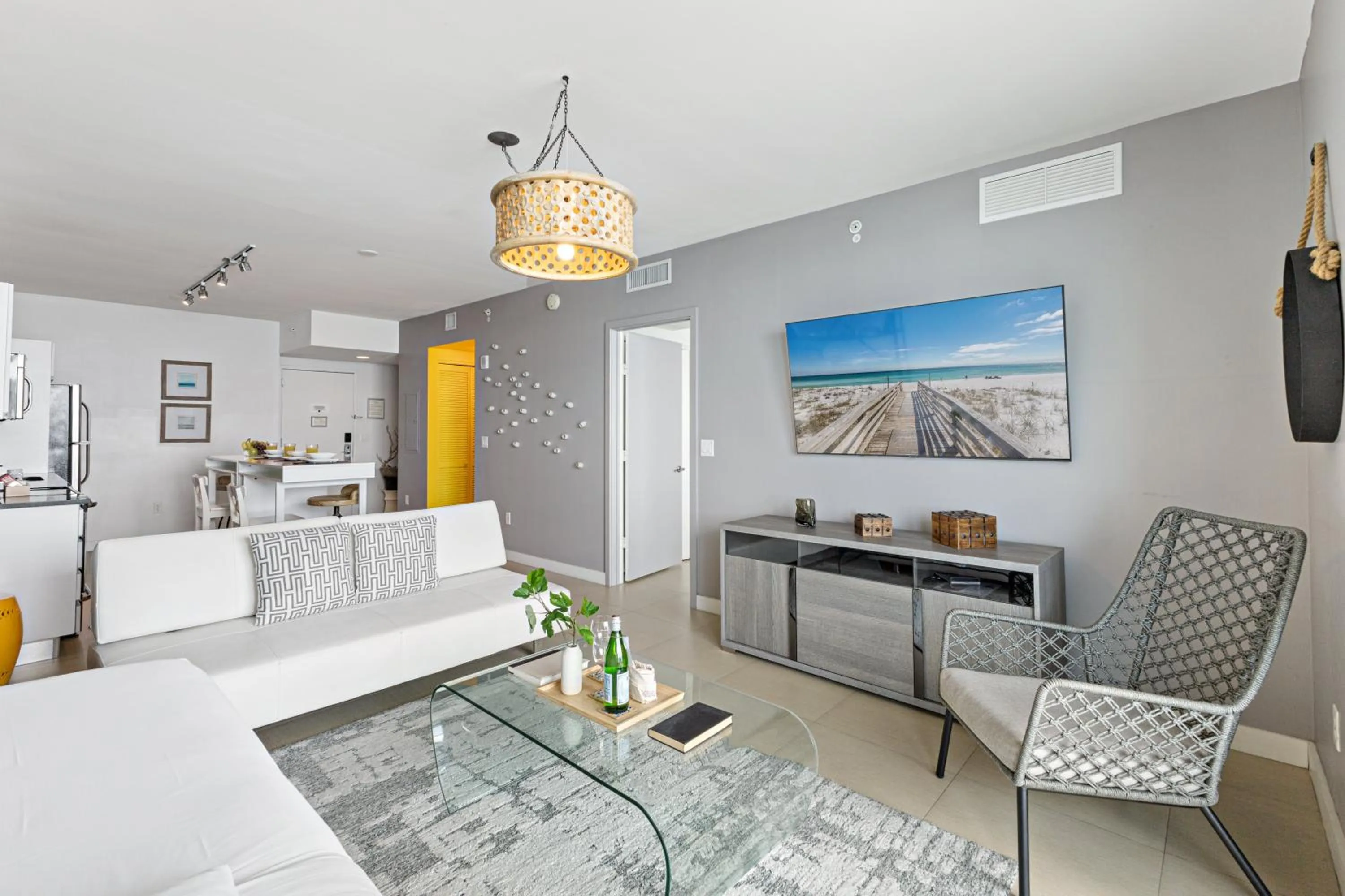 Living room in Dharma Home Suites Miami Beach at Monte Carlo