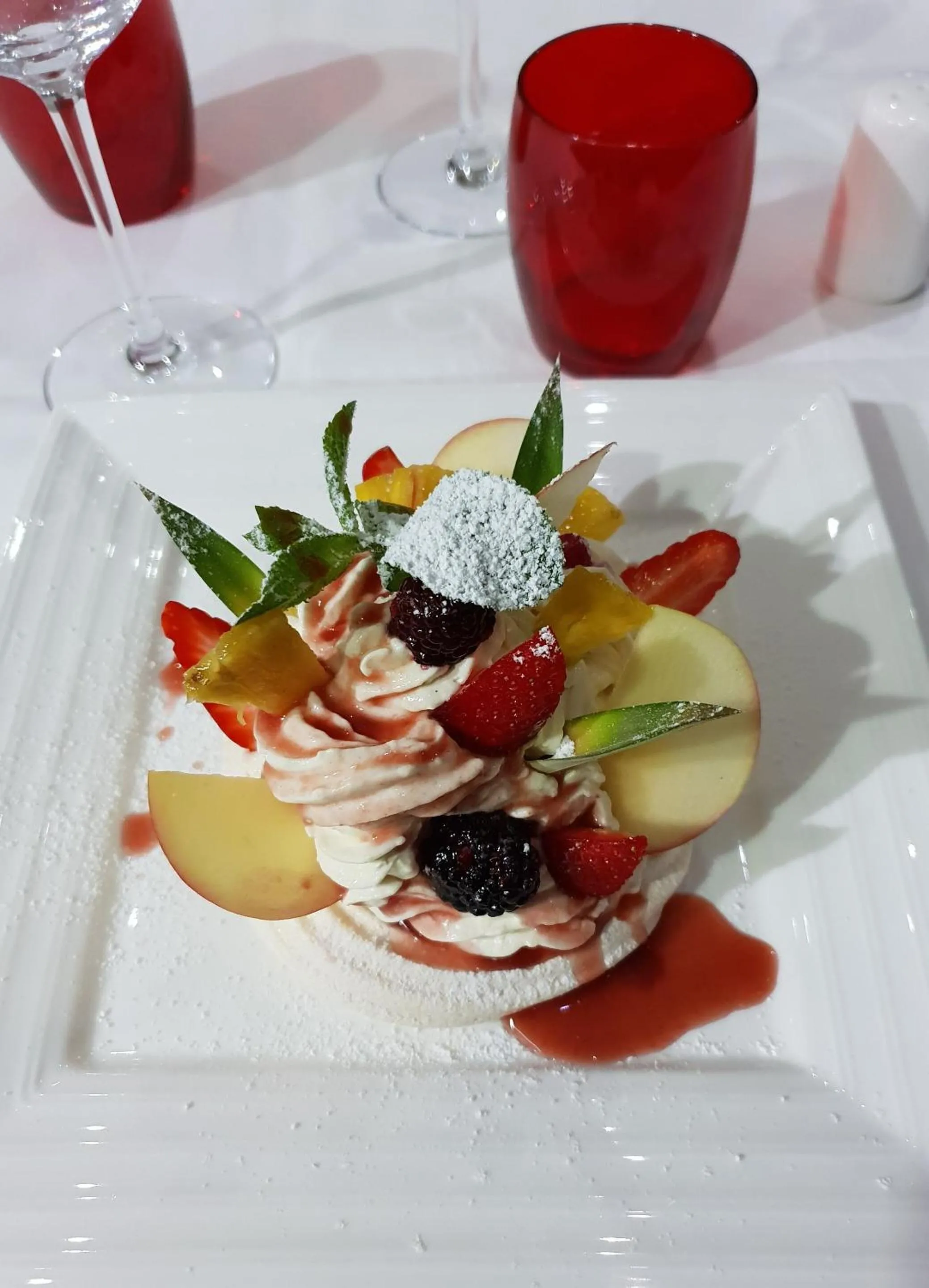 Food and drinks in Hôtel Le Niobel