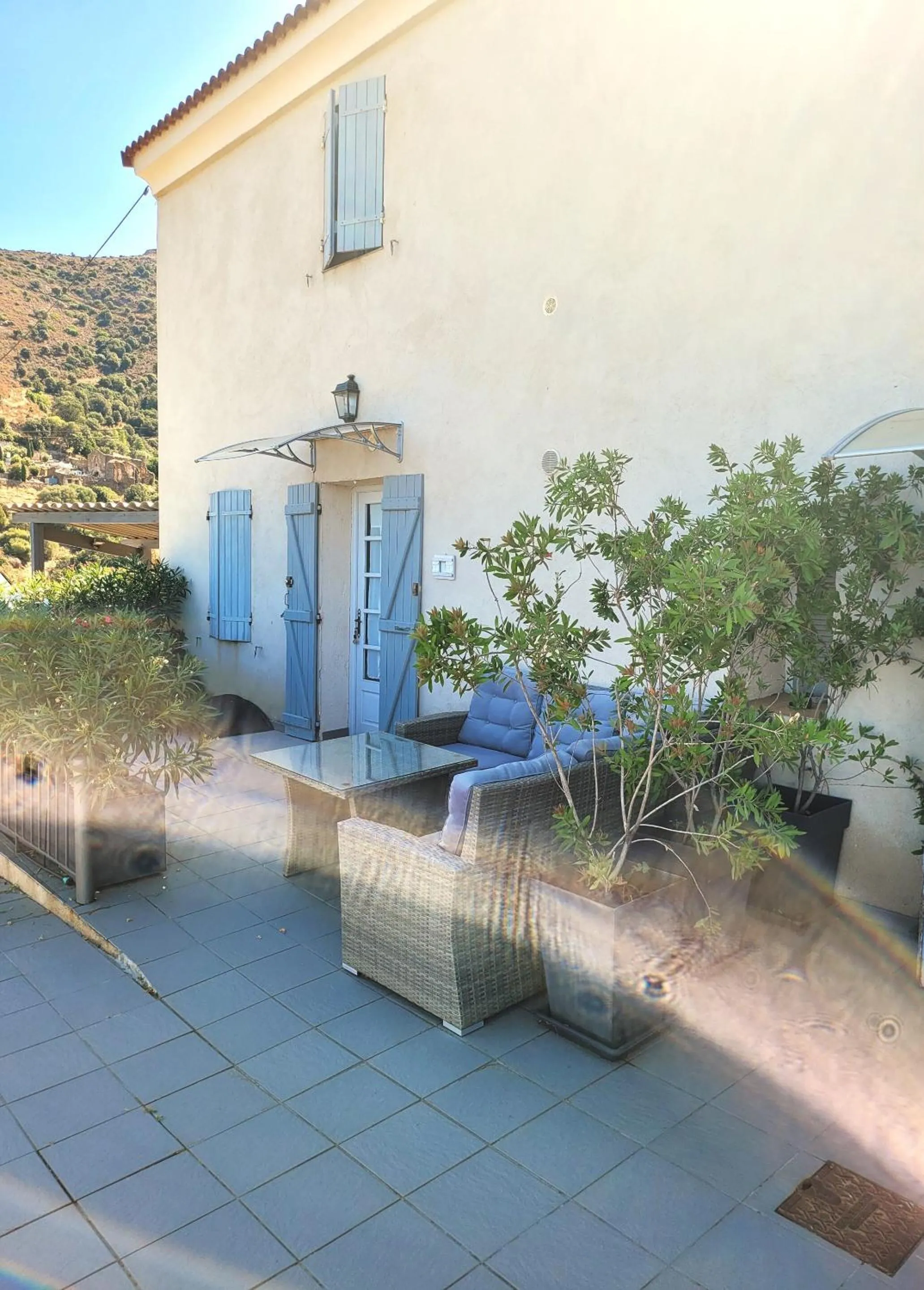 Property building in Hôtel Le Niobel