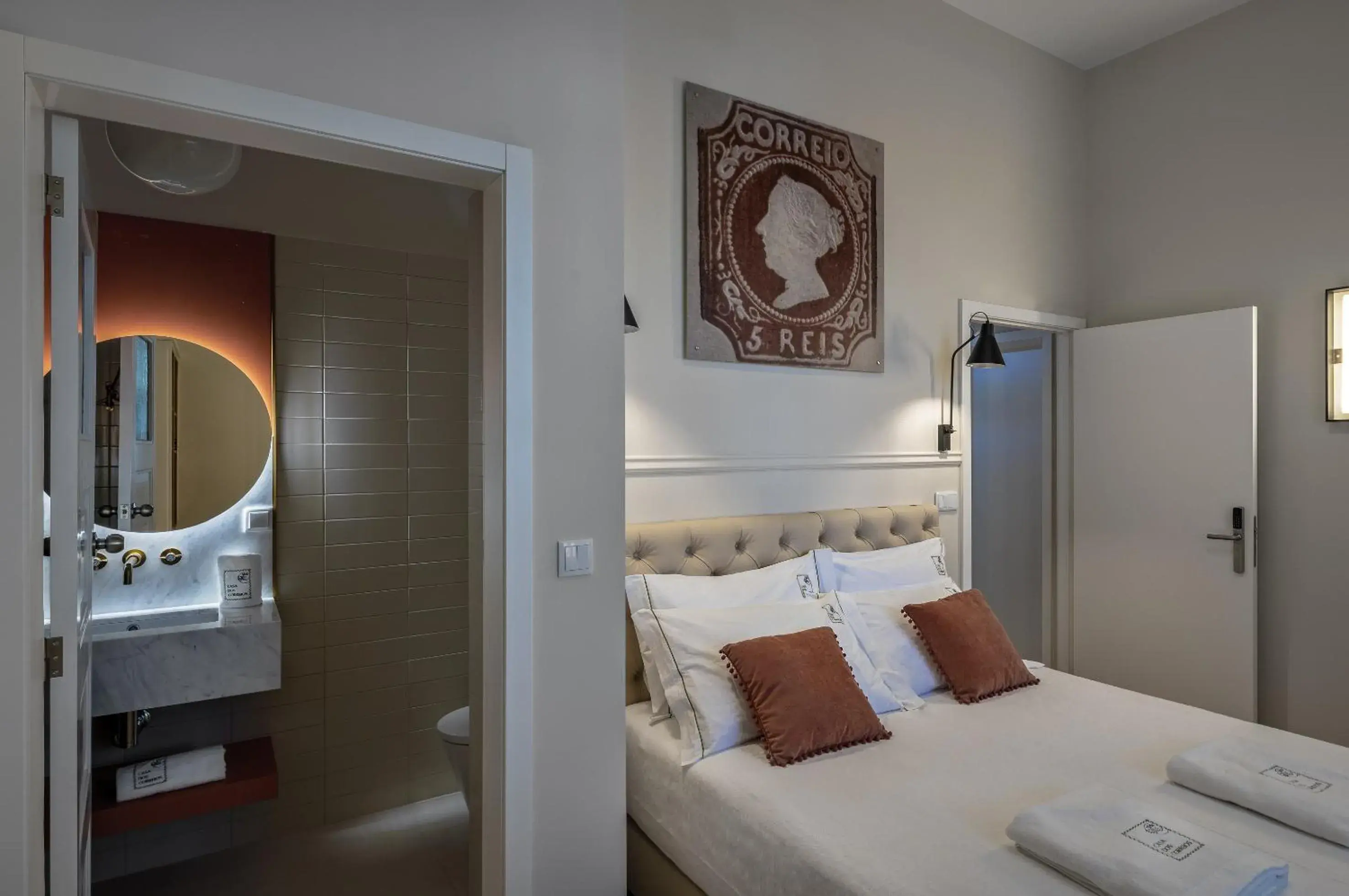 Deluxe Queen Room in Casa dos Correios Deluxe Queen Room in Casa dos Correios