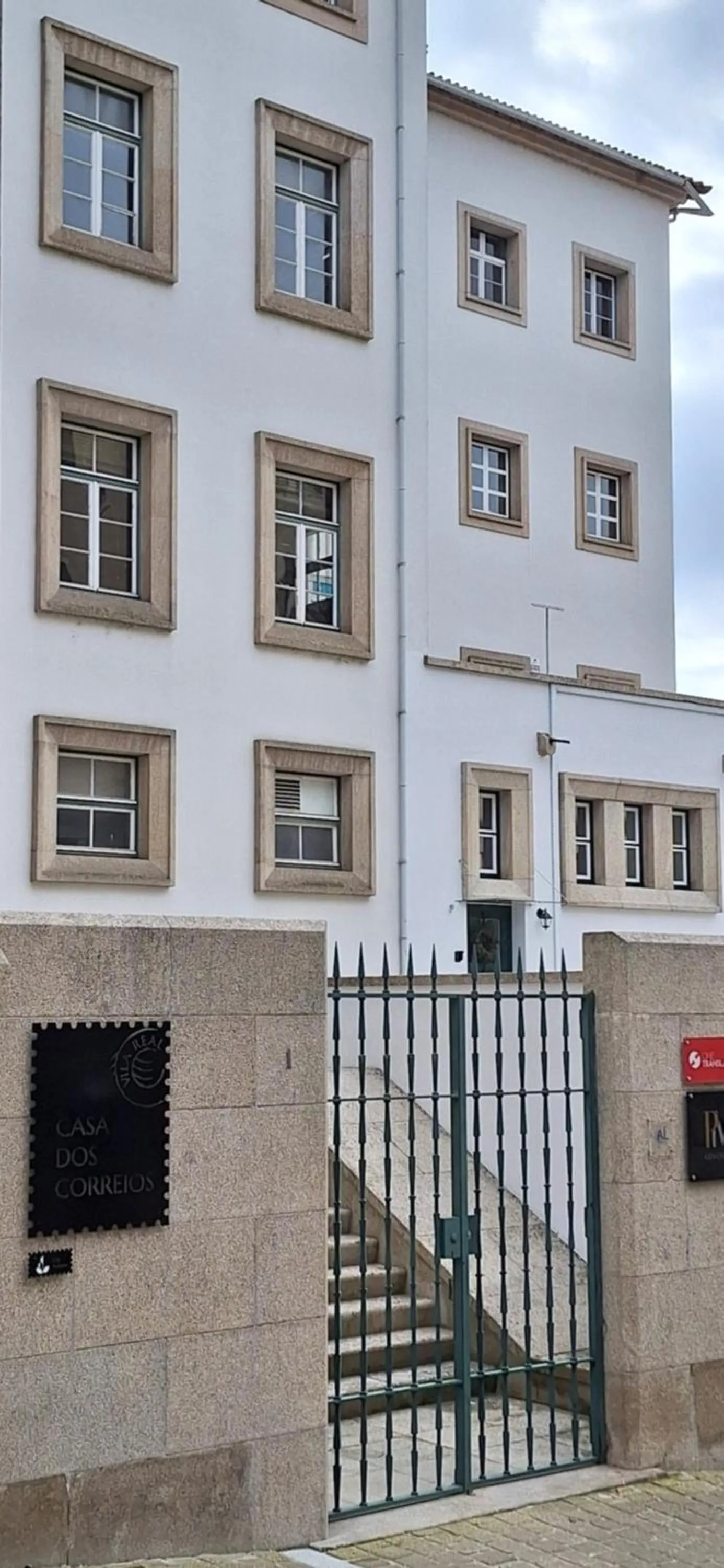 Property building in Casa dos Correios
