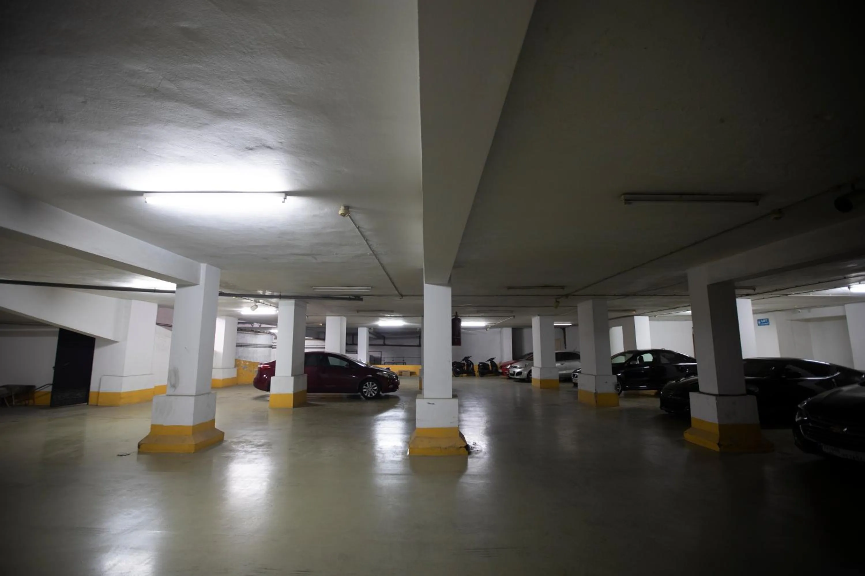 Parking in El Sheikh Suites Hotel