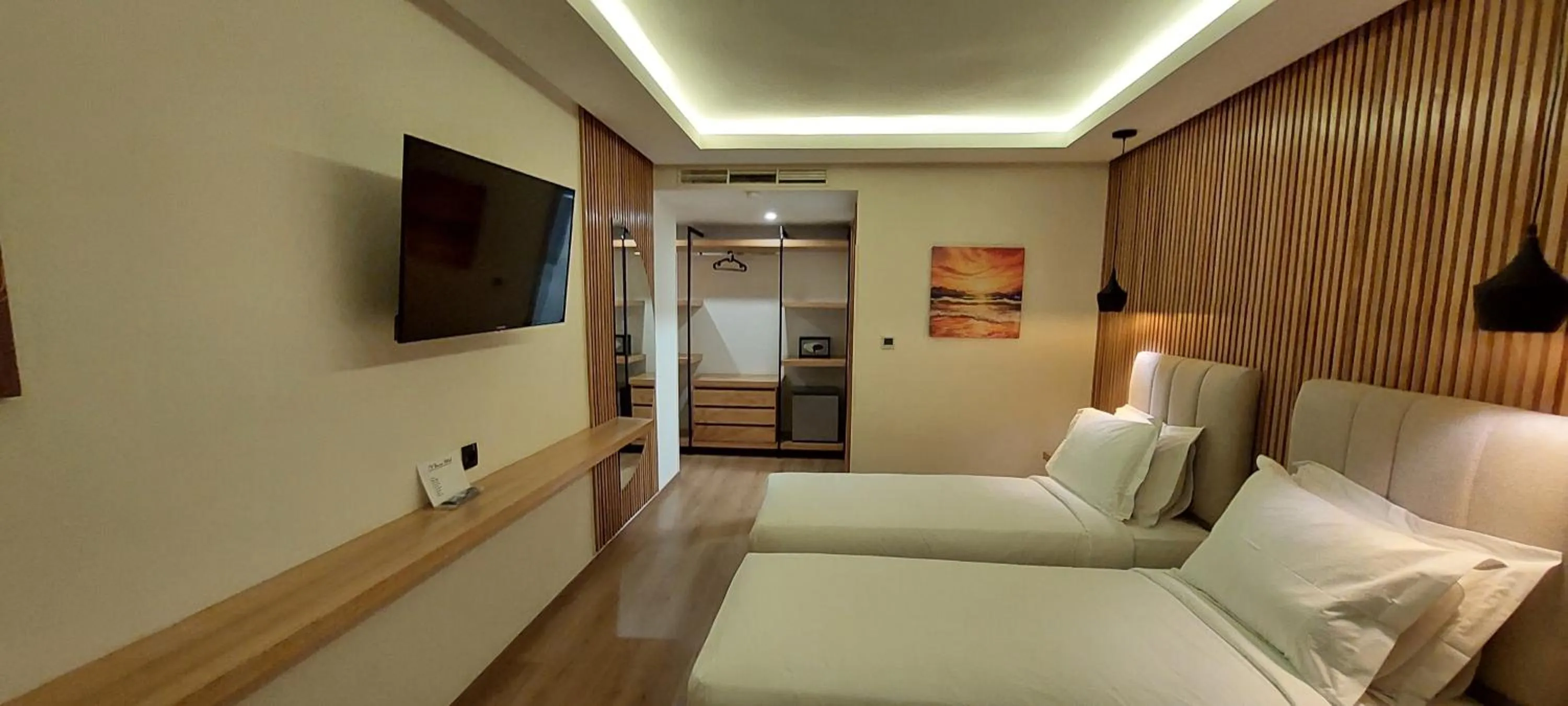 Communal lounge/ TV room in Unico Hotel & Spa Casablanca