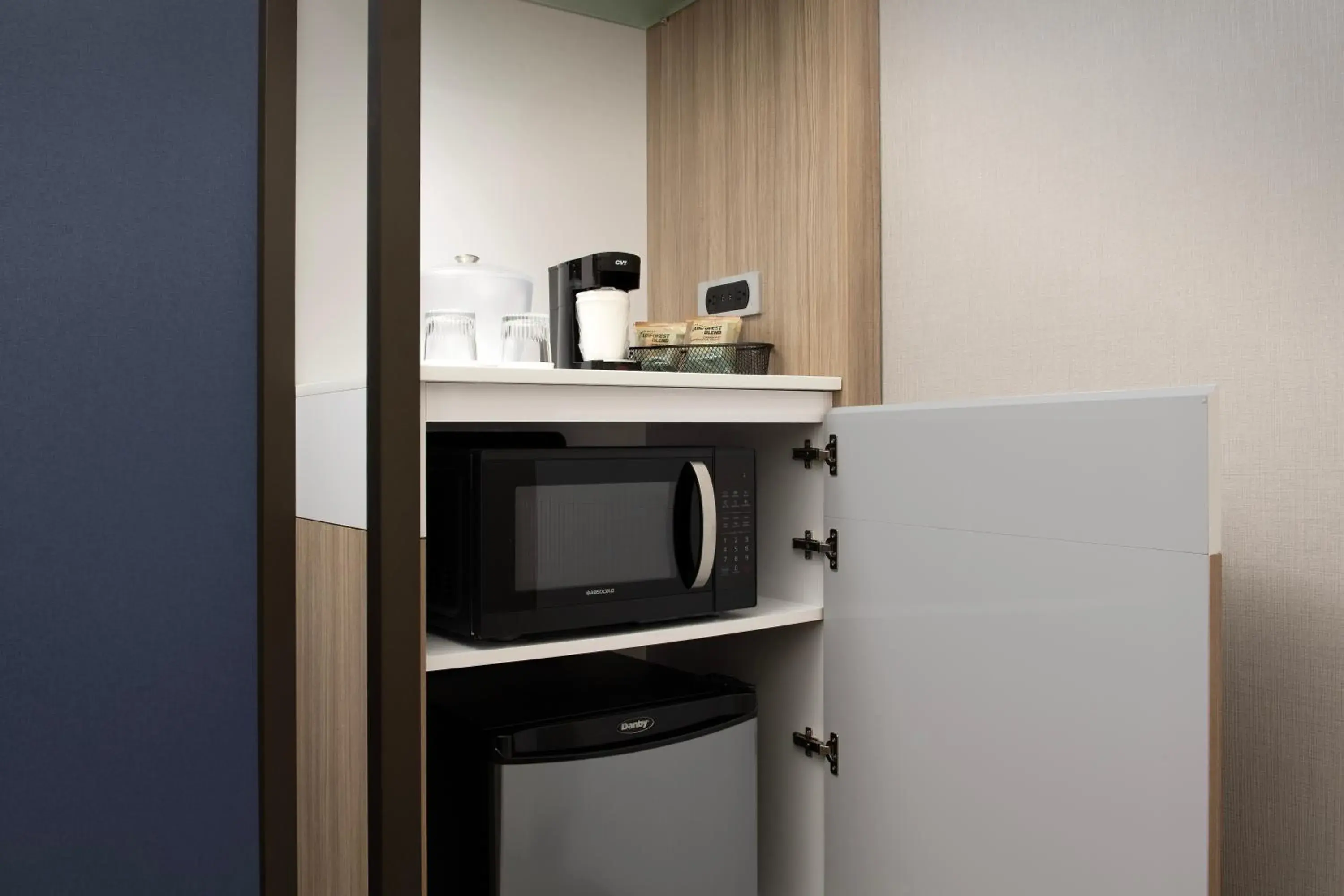 King Suite - Hearing Accessible in SpringHill Suites by Marriott Fayetteville I-95 King Suite - Hearing Accessible in SpringHill Suites by Marriott Fayetteville I-95