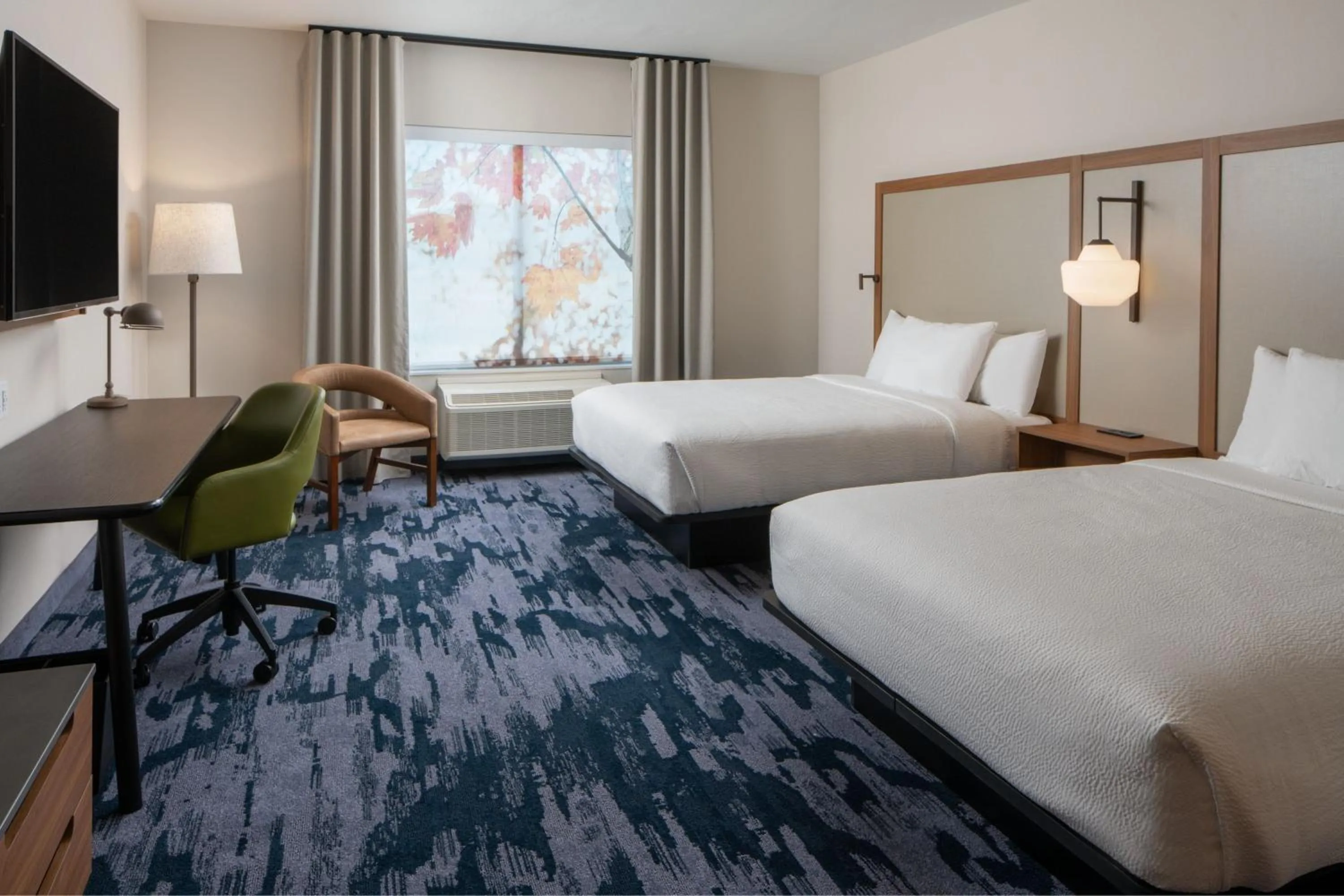 Photo of the whole room, Bed in Fairfield by Marriott Inn & Suites Huntsville Redstone Gateway