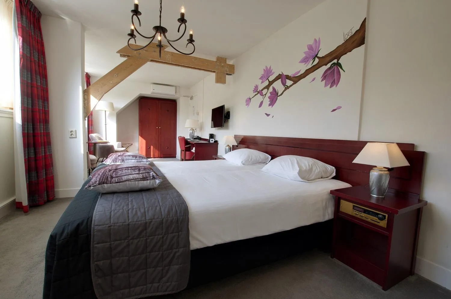 Bed in Boetiek Hotel BonAparte Lochem