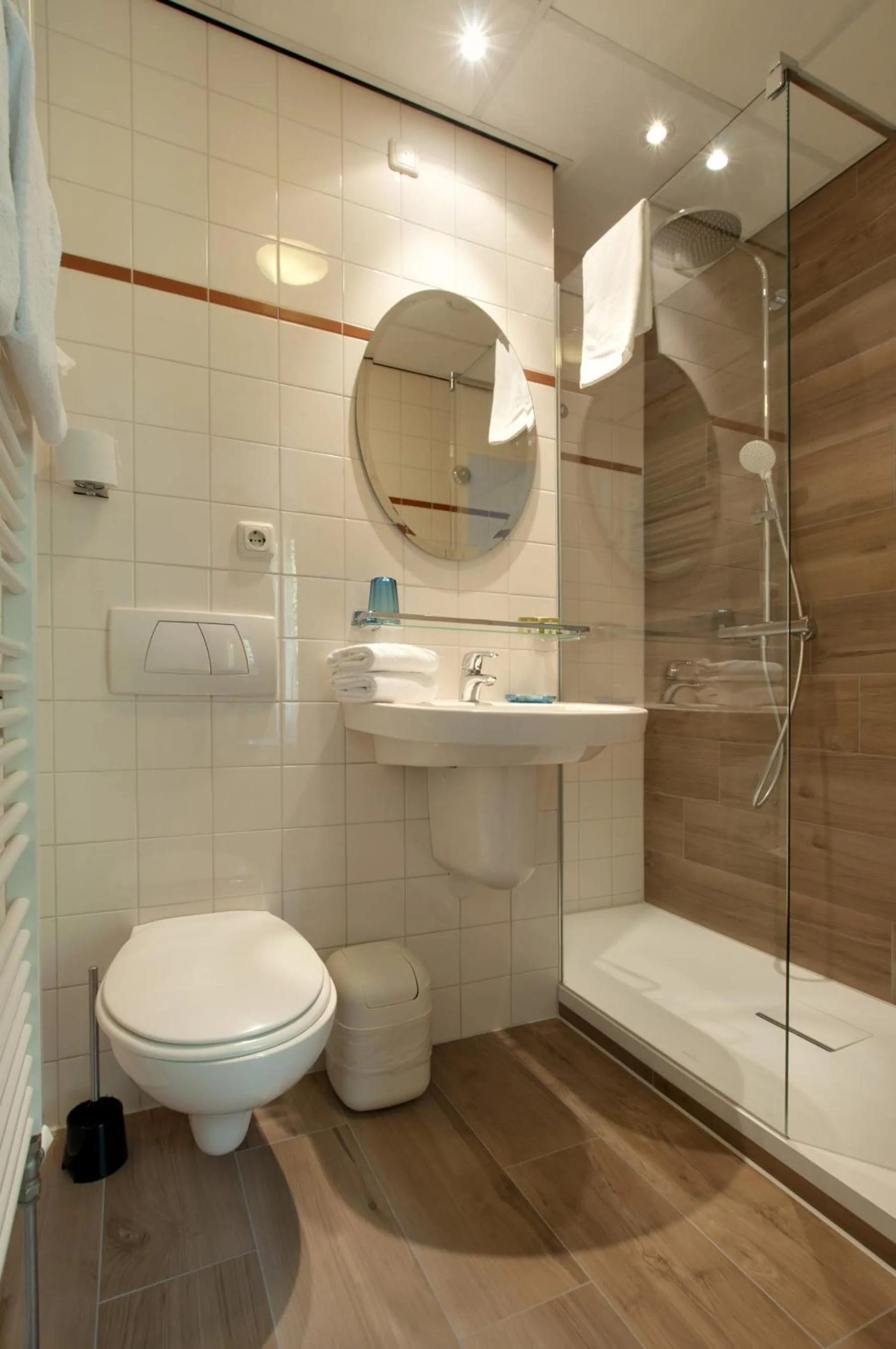 Shower in Boetiek Hotel BonAparte Lochem