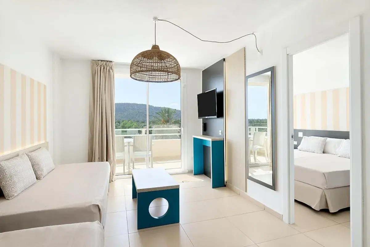 Suite in FERGUS Club Mallorca Waterpark Suite in FERGUS Club Mallorca Waterpark