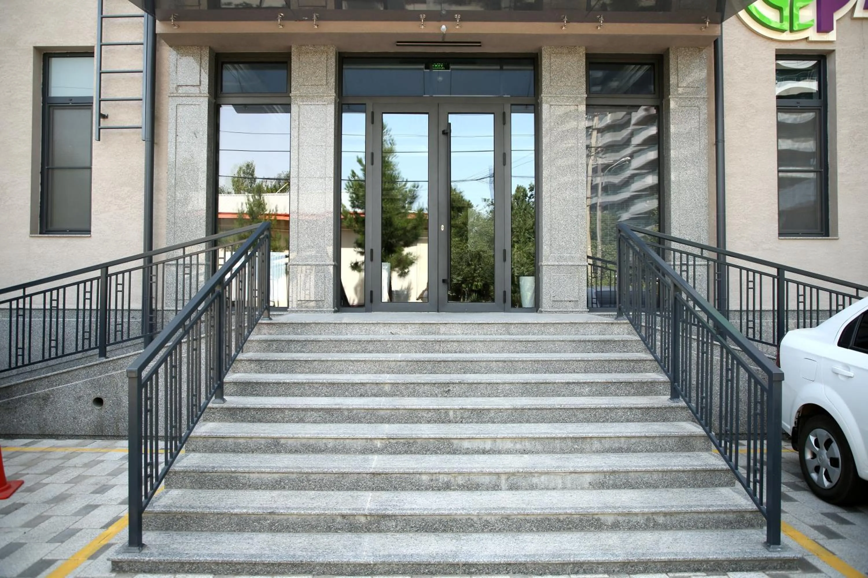 Property building in Parklane Hotel