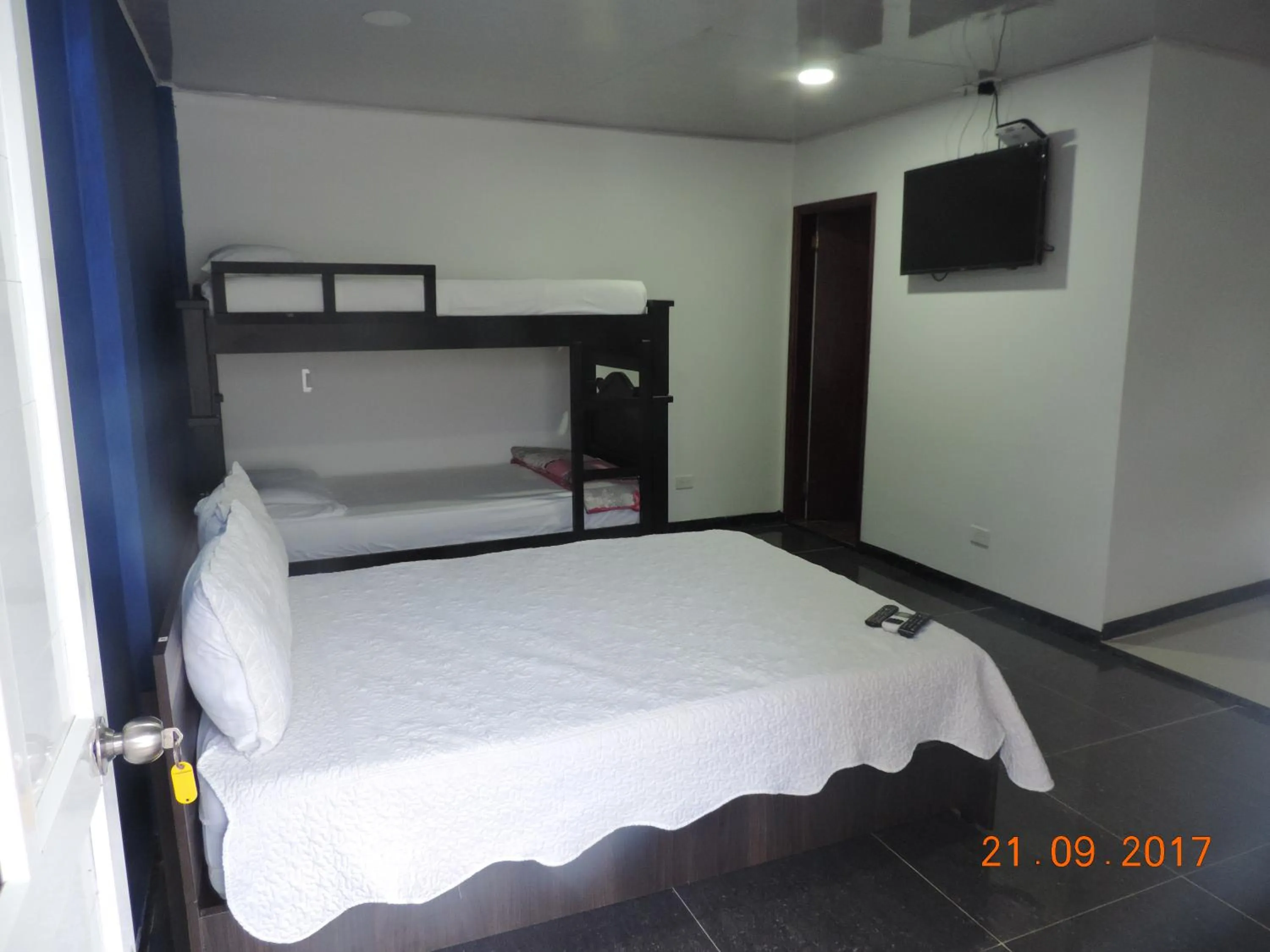 group of guests, Bed in Villa Sarie Bay