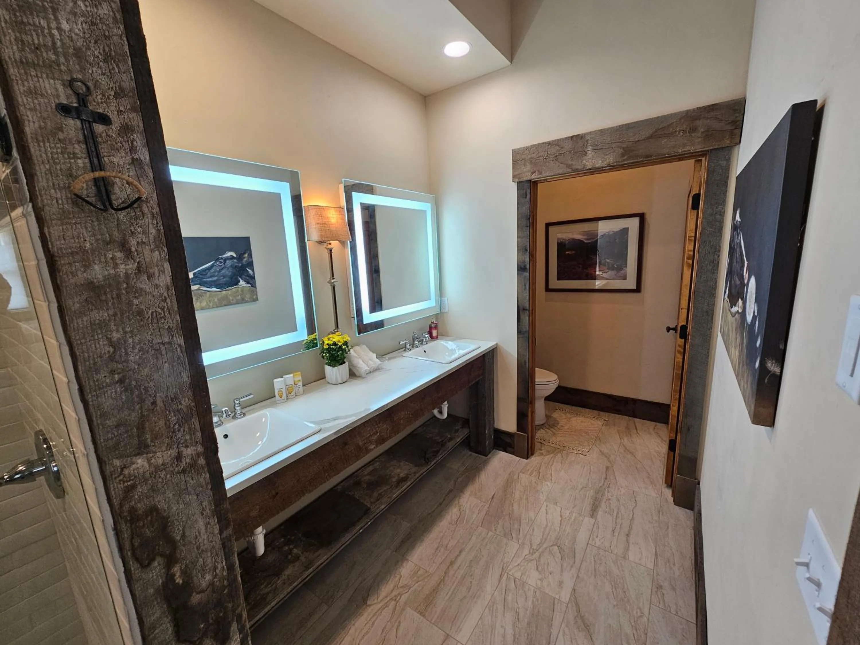 Bathroom in Eaglescape Suites and Event Center