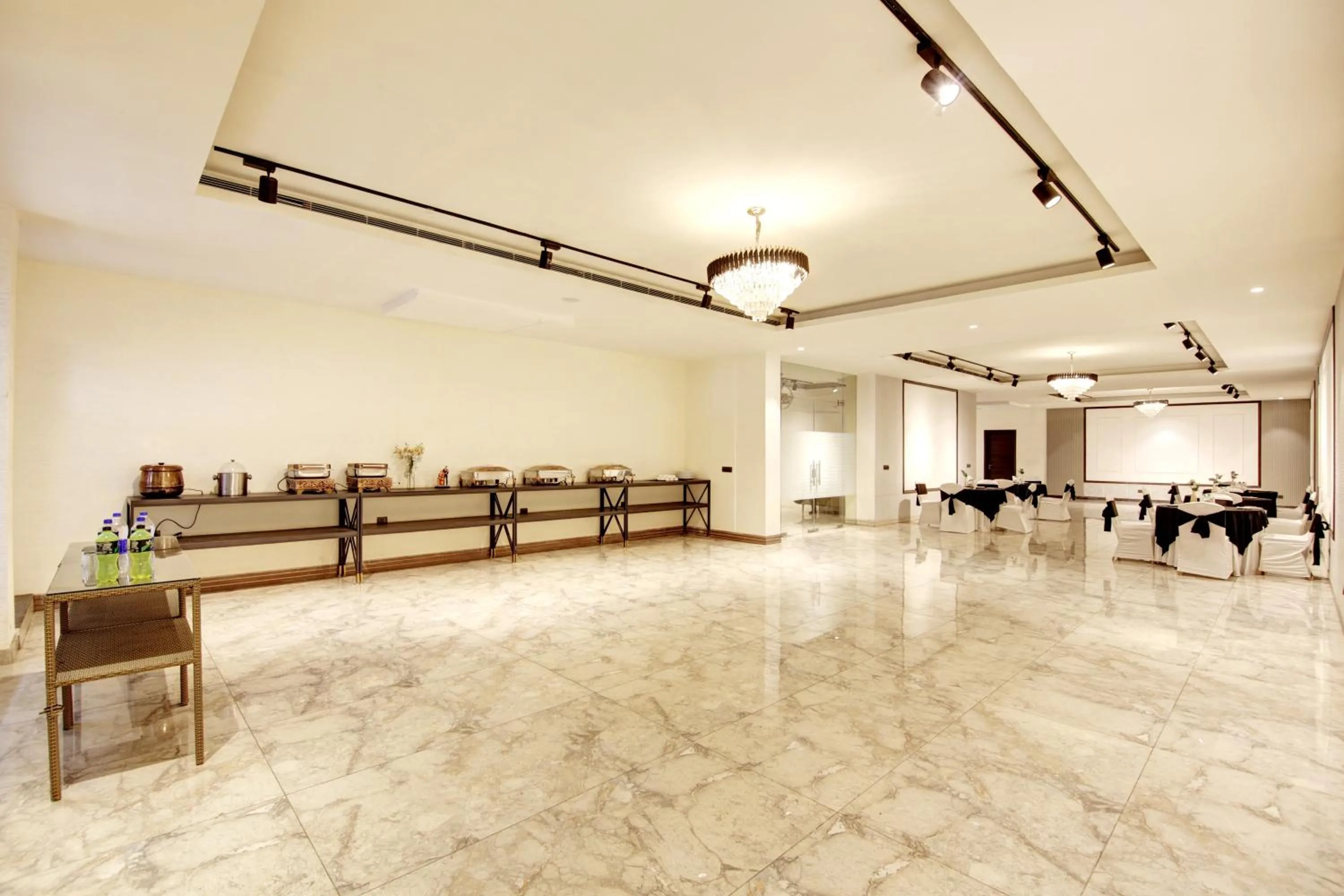 Restaurant/places to eat in Saltstayz Premier - Cyber Hub