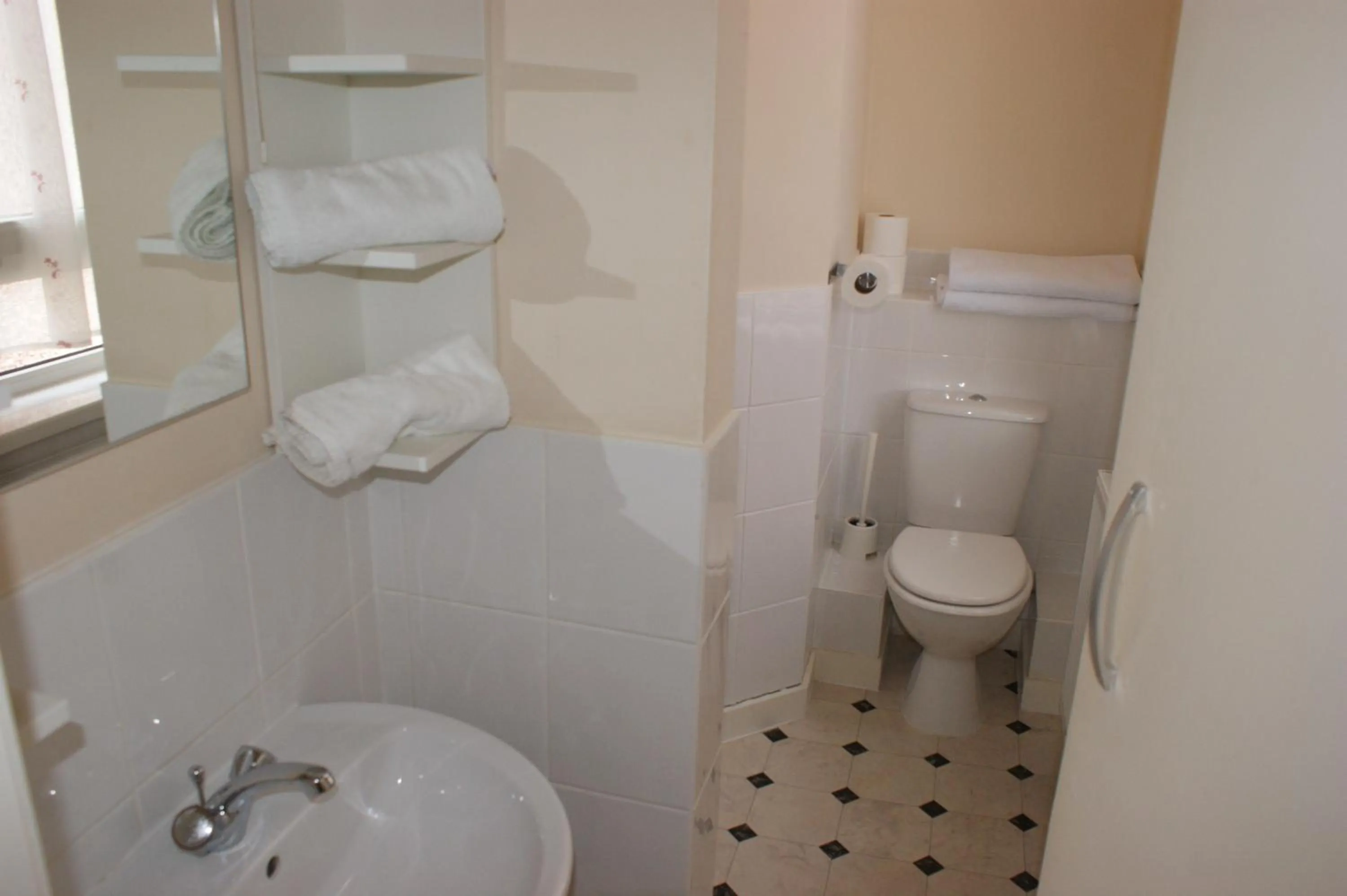 Day in Beachcomber Hotel