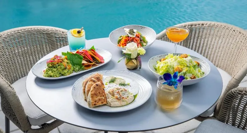 Restaurant/places to eat in Gale Miami Hotel & Residences