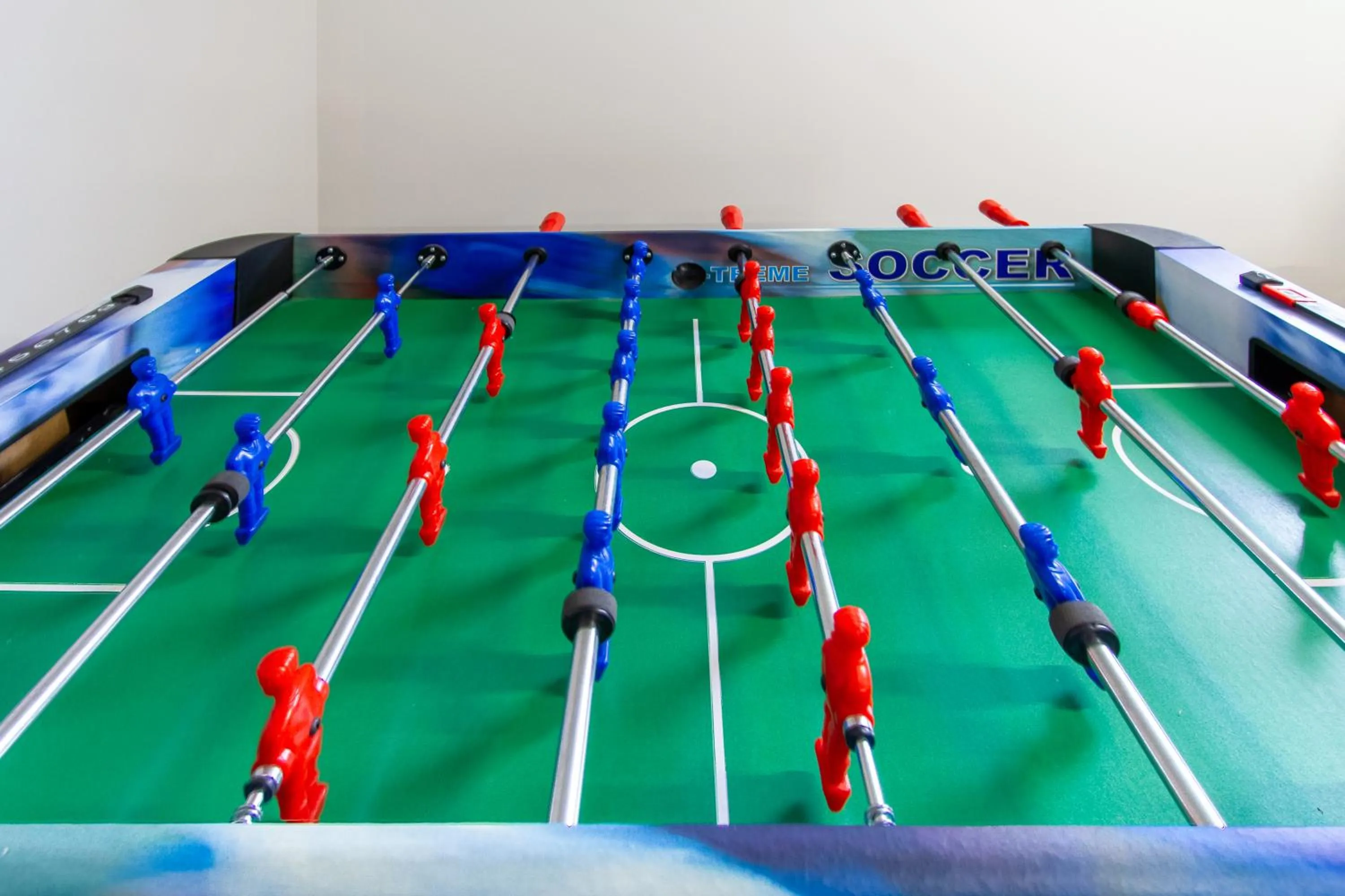 Game Room in 3 Bed 2.5 Bath Riccarton W/Games room