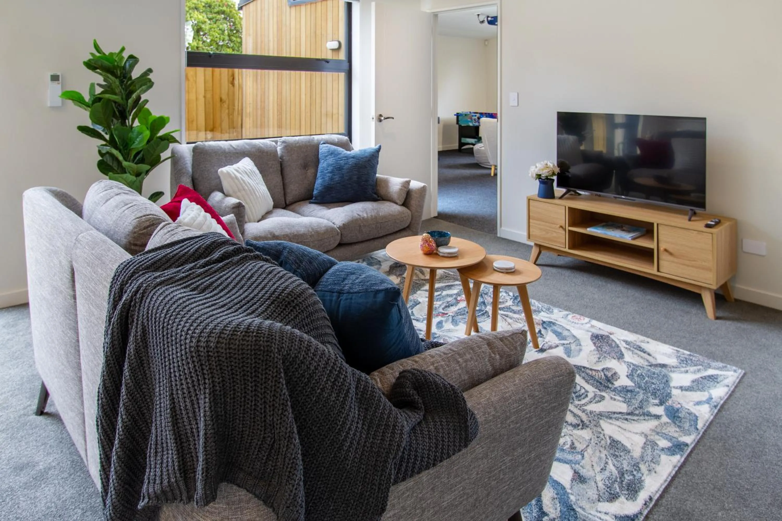 TV and multimedia in 3 Bed 2.5 Bath Riccarton W/Games room