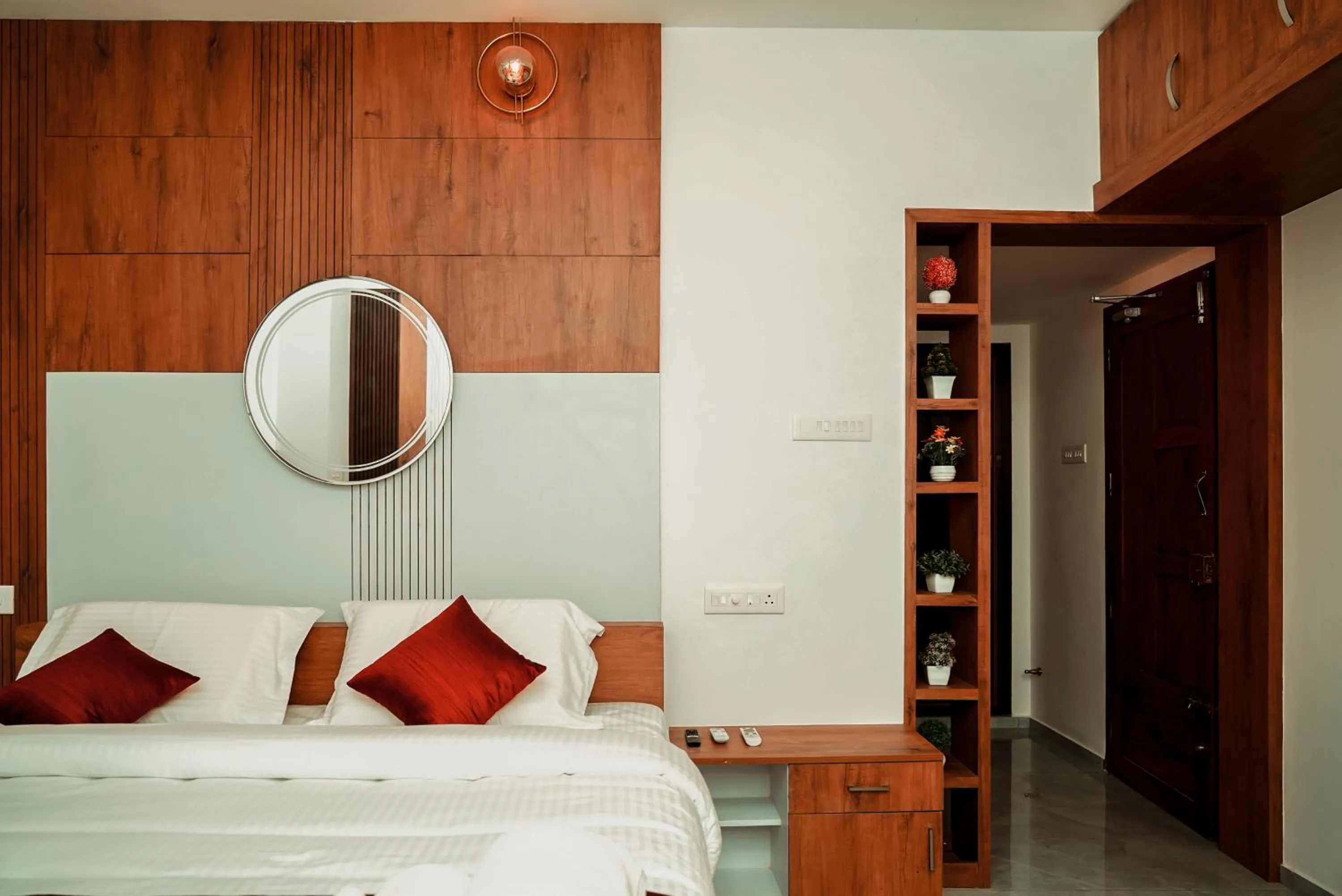 Bedroom, Bed in Kalloos Island Backwater Resort