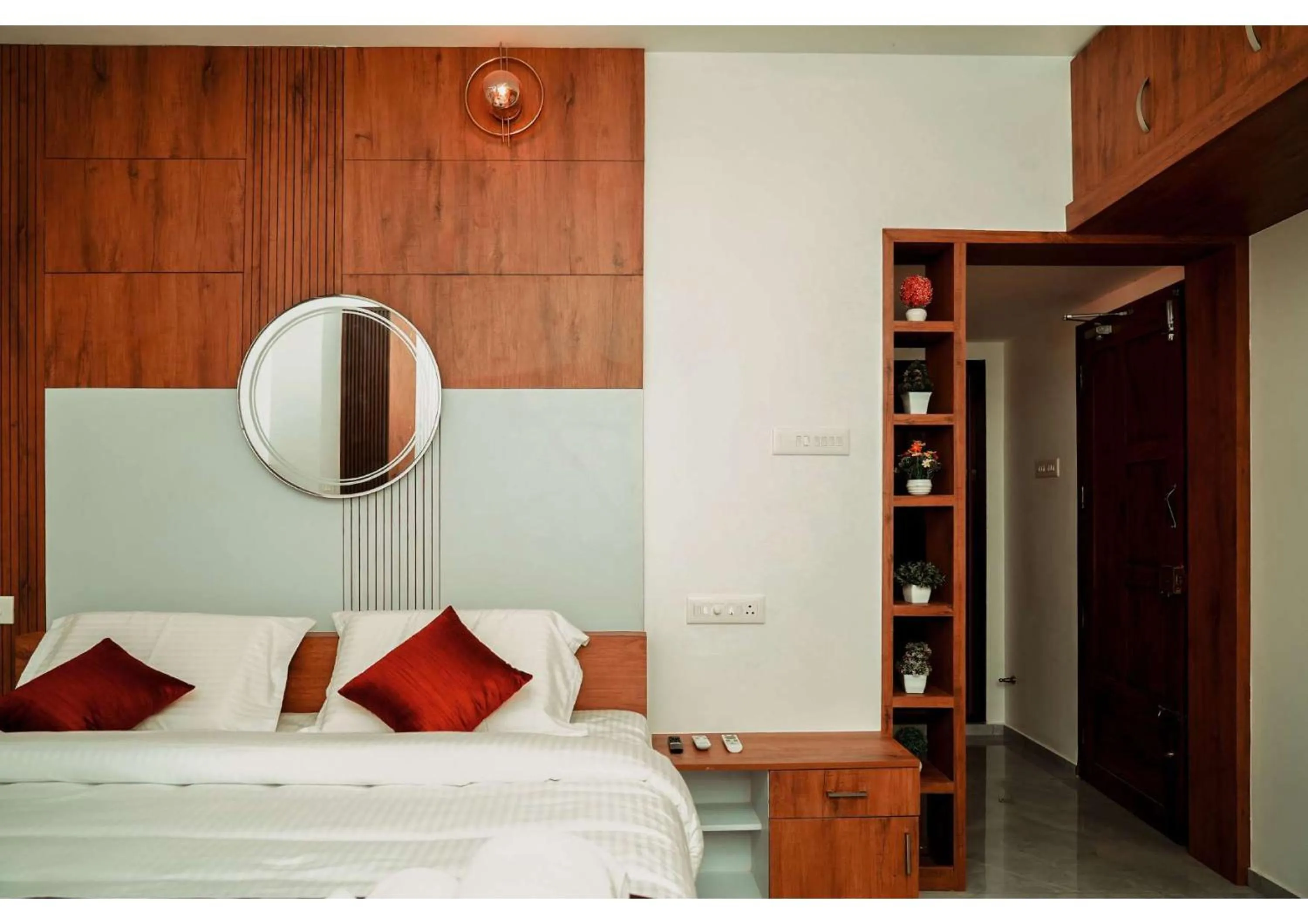 Bed in Kalloos Island Backwater Resort