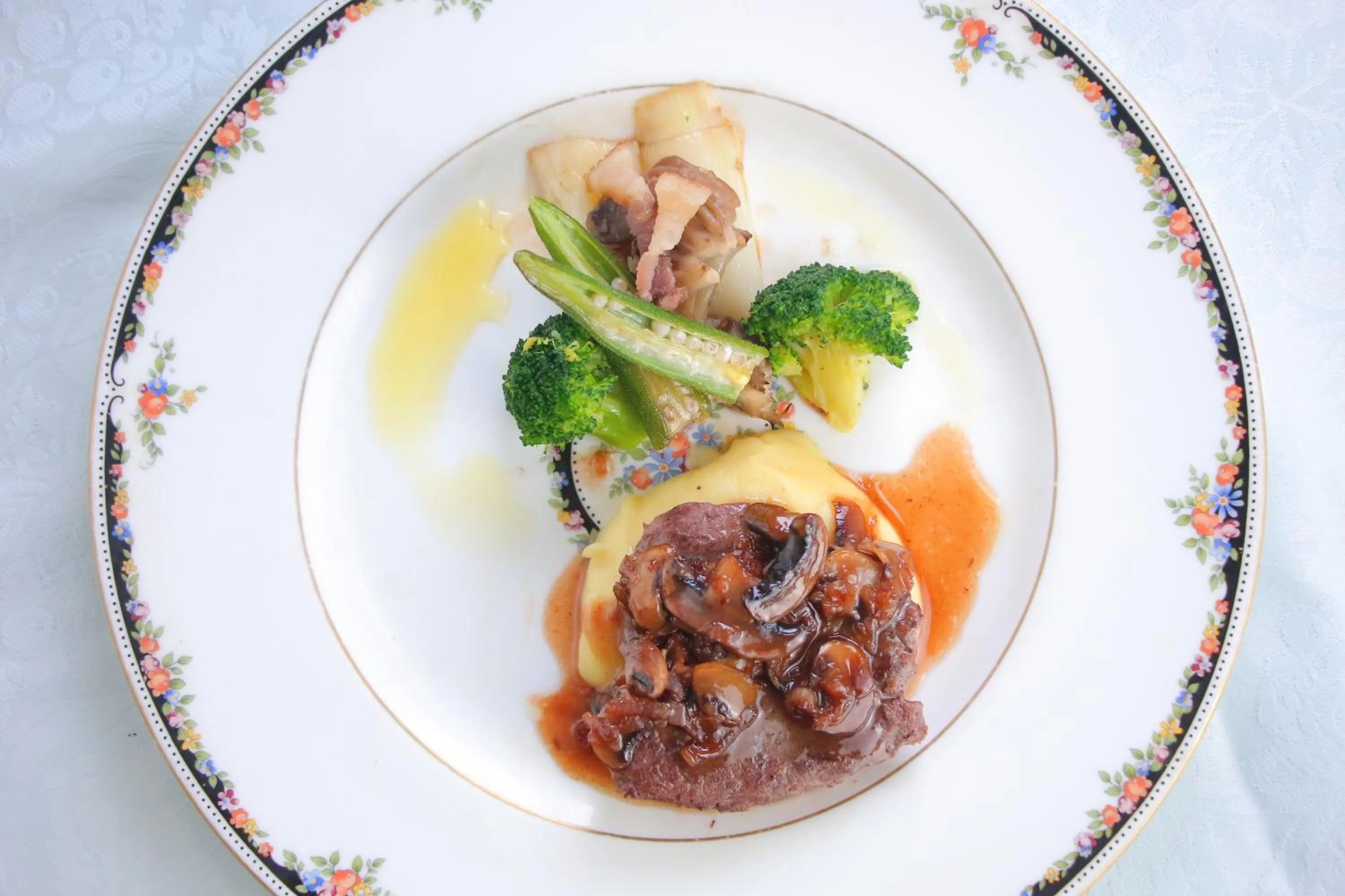 Dinner in Auberge Koyama