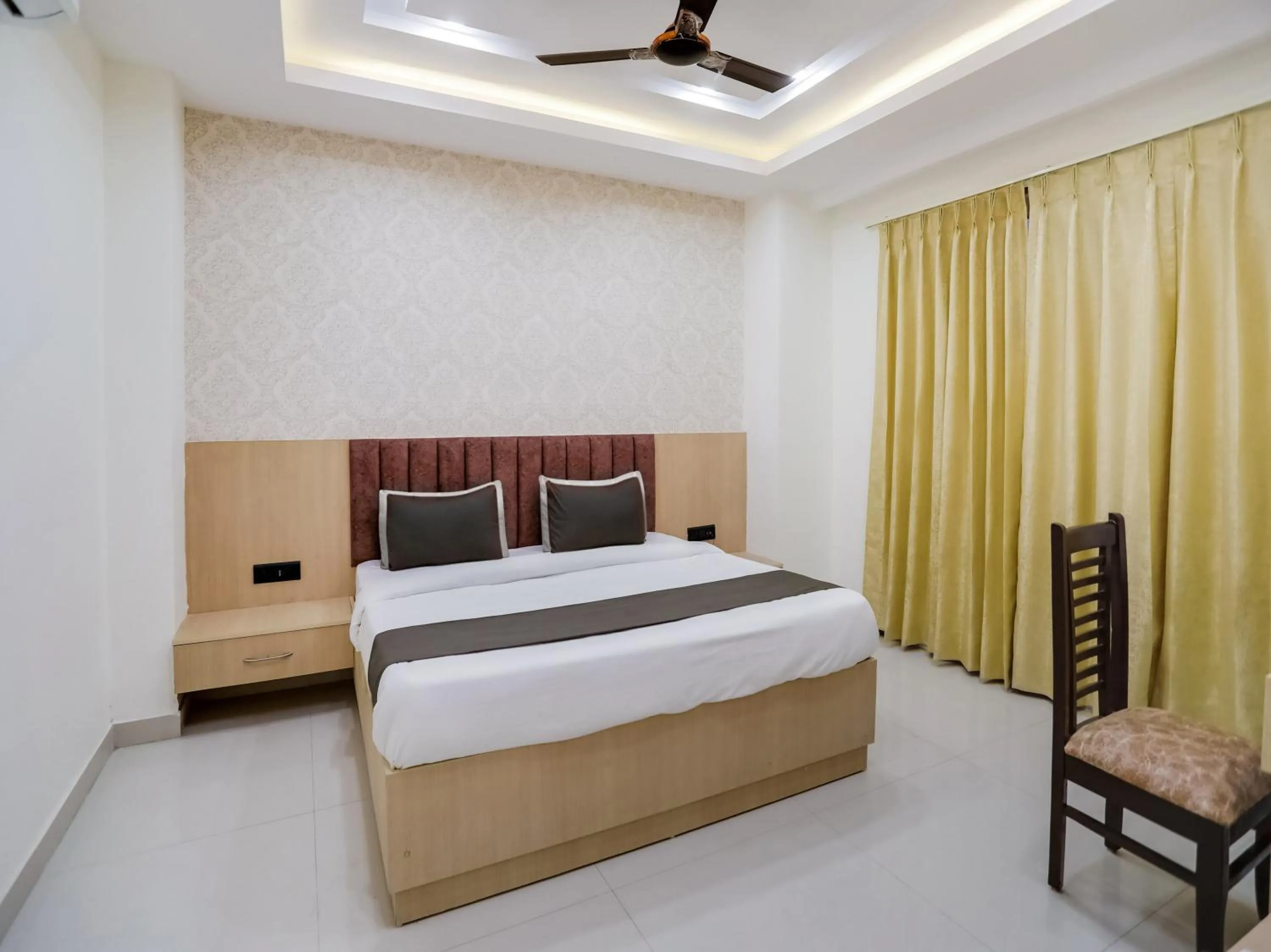 Bedroom, Bed in Townhouse Magnolia Corporate Stays