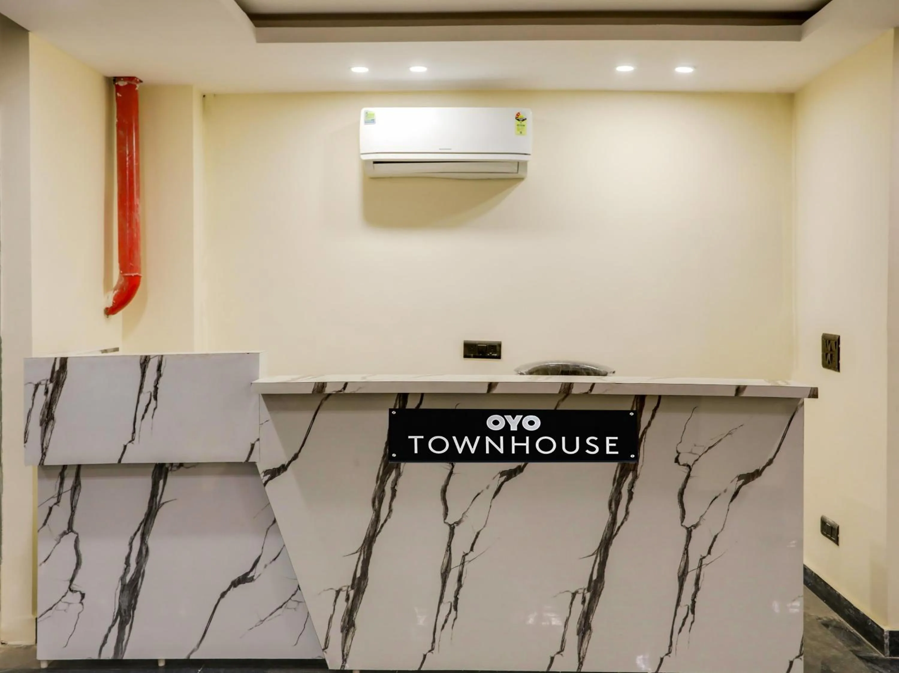 Lobby or reception in Townhouse Magnolia Corporate Stays