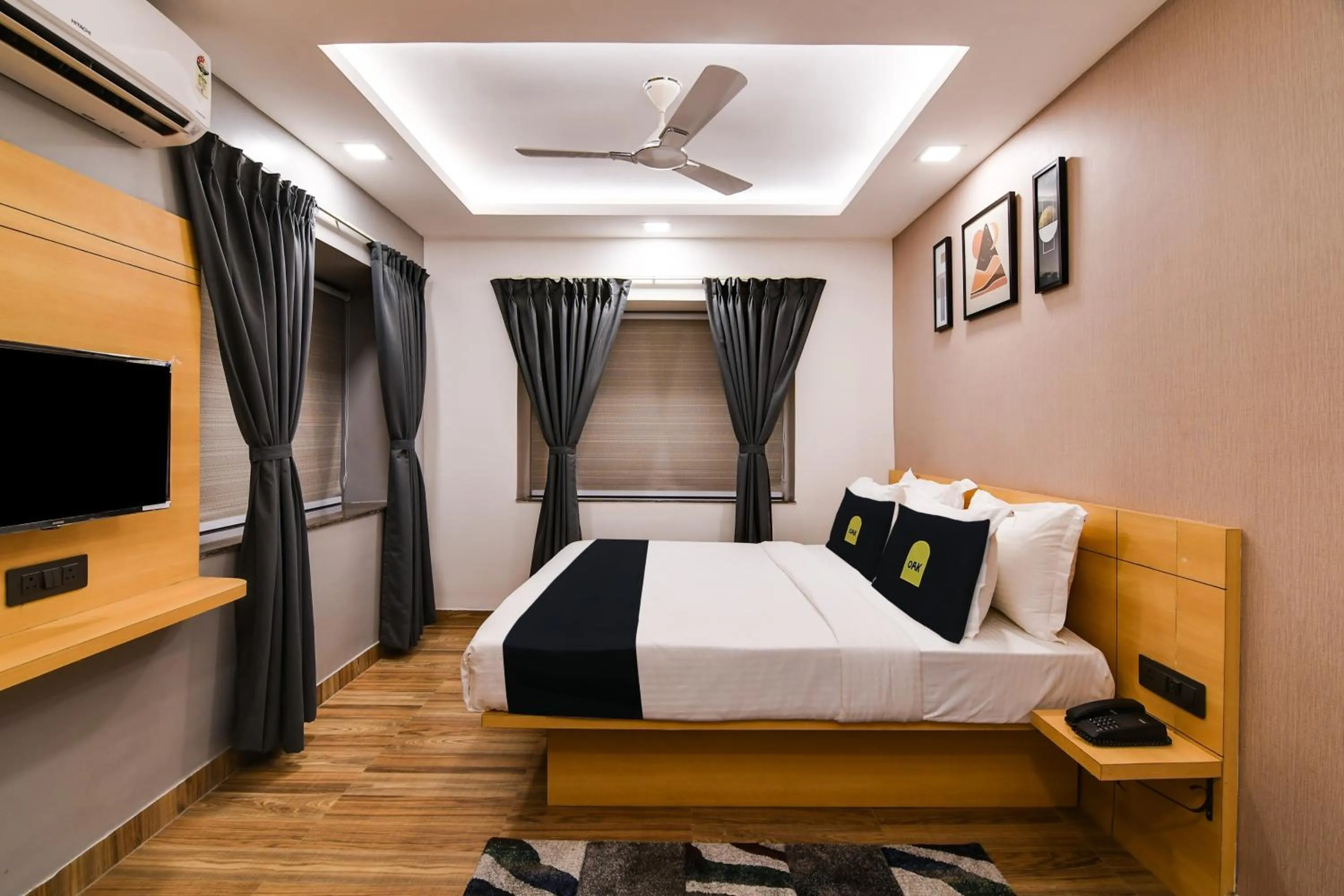 Bathroom, Bed in Townhouse Oak Ecstasy