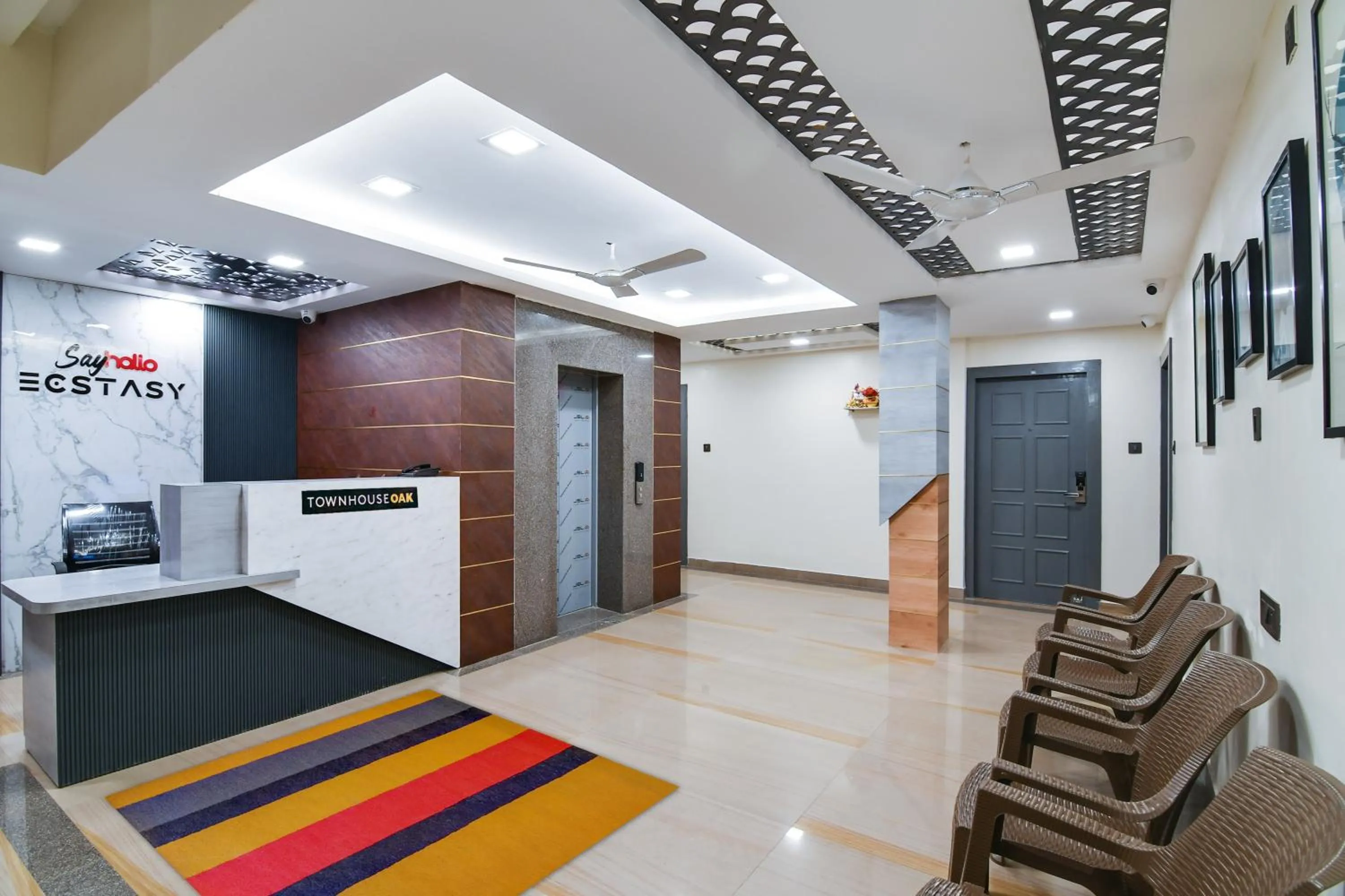 Lobby or reception in Townhouse Oak Ecstasy