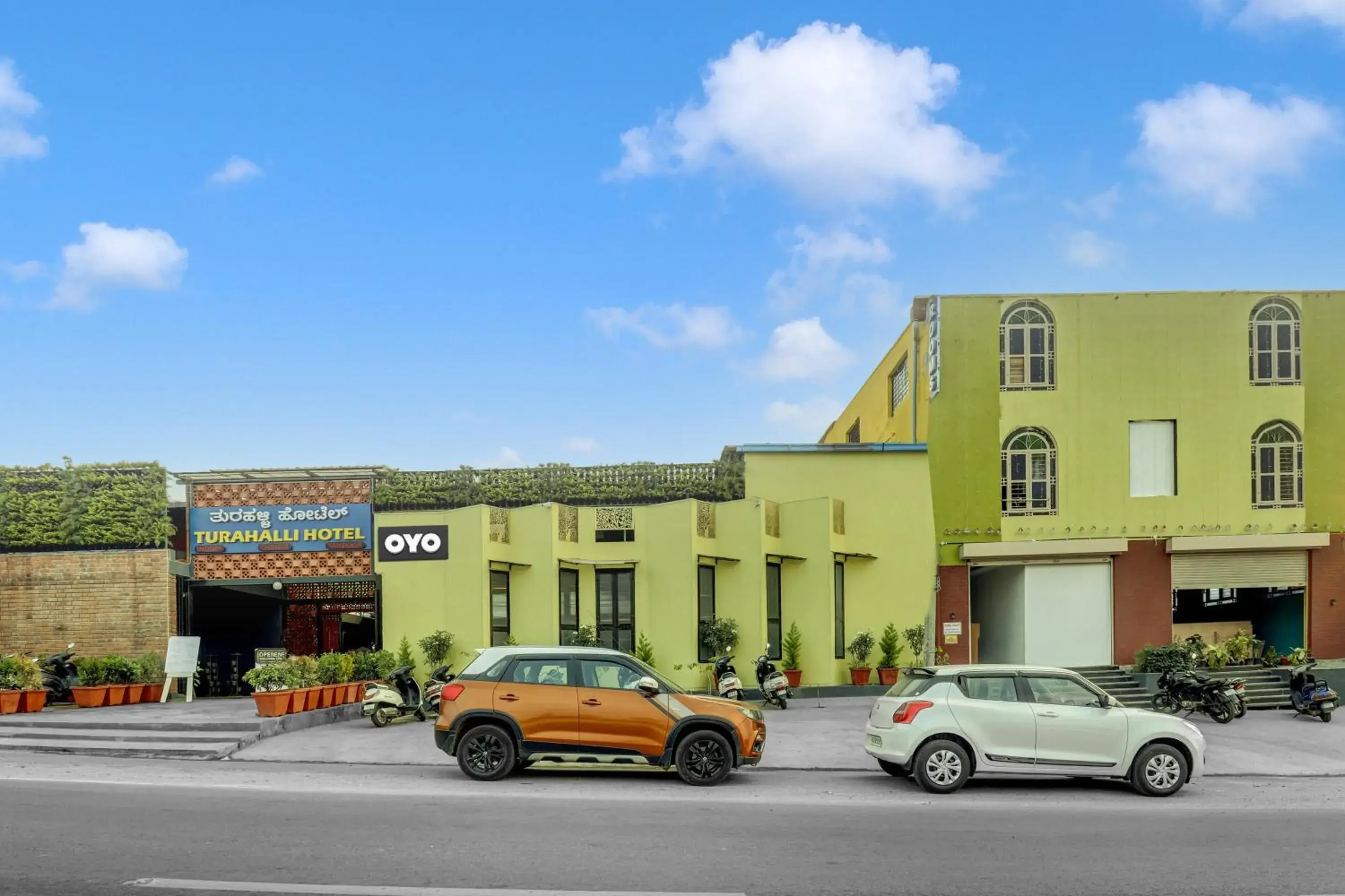 Facade/entrance in Hotel O Turahalli Facade/entrance in Hotel O Turahalli