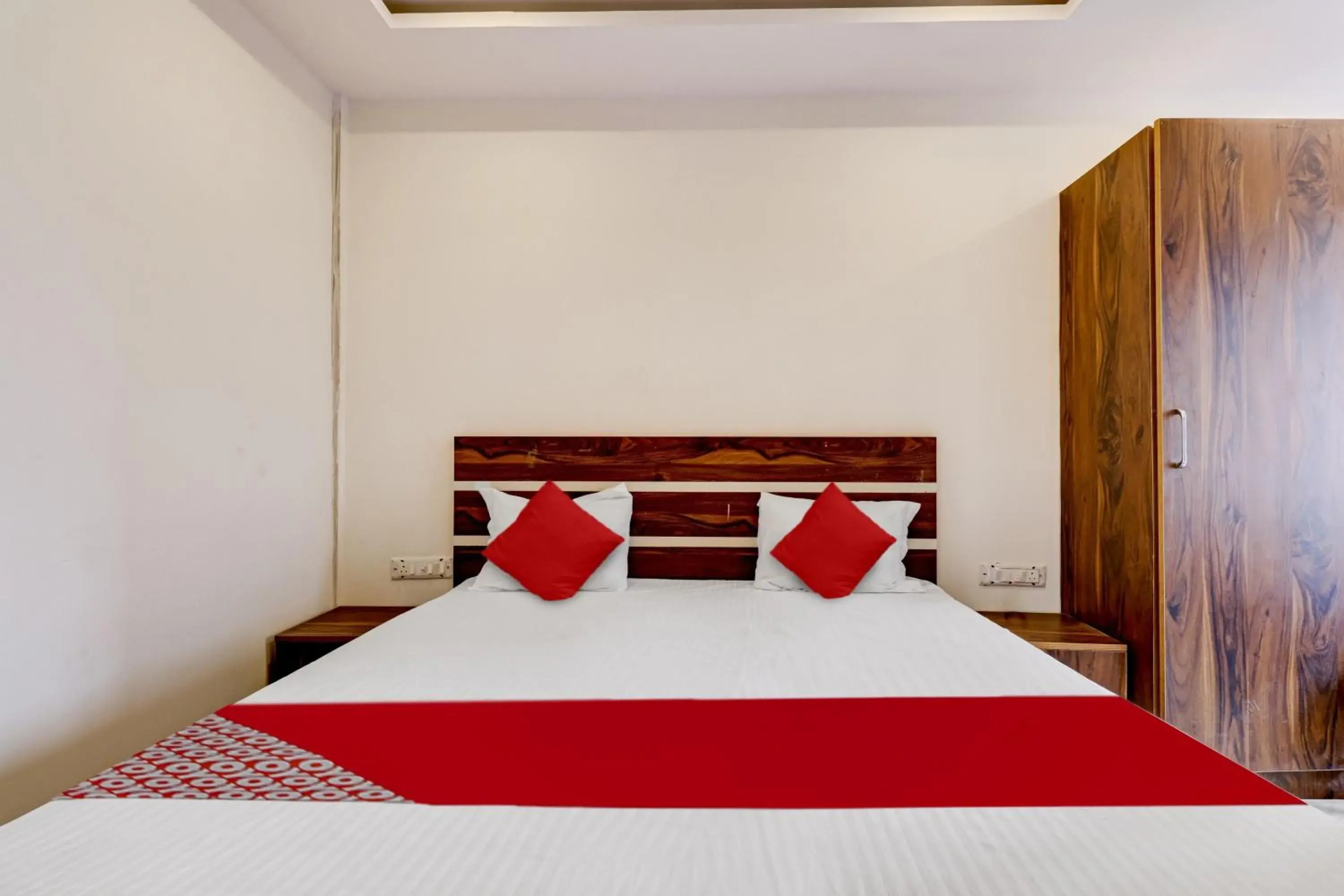 Bedroom, Bed in Hotel O Turahalli Bedroom, Bed in Hotel O Turahalli