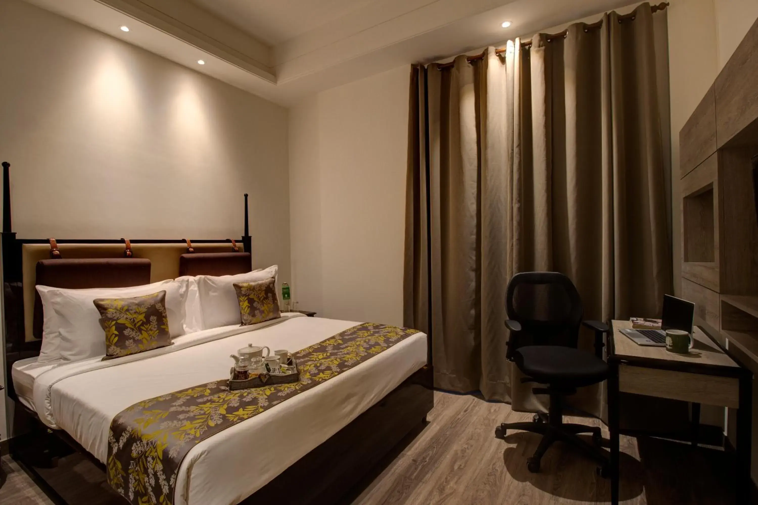 Bed in Rhythm Gurugram Hotel & Suites, Sohna Road Bed in Rhythm Gurugram Hotel & Suites, Sohna Road