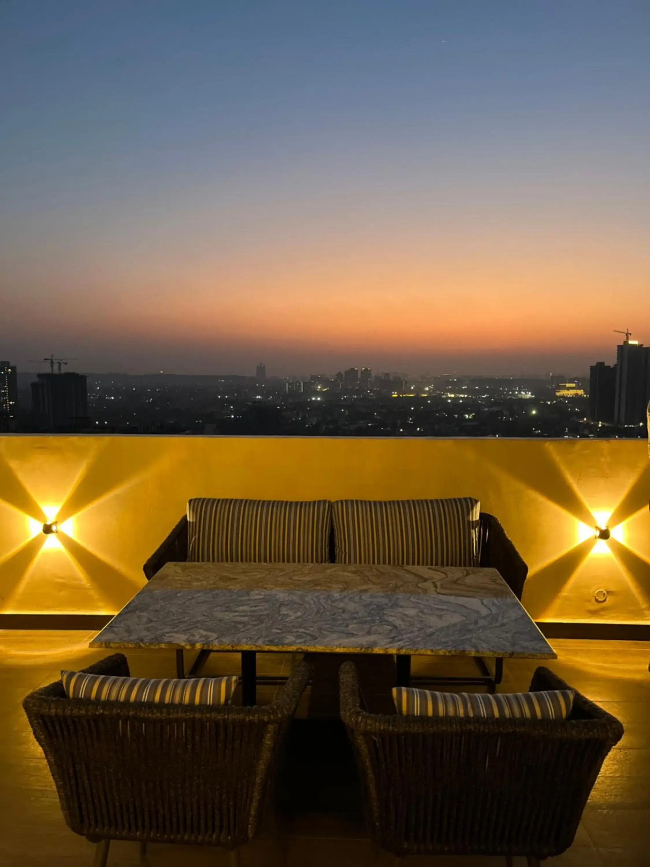 Restaurant/places to eat in Rhythm Gurugram Hotel & Suites, Sohna Road Restaurant/places to eat in Rhythm Gurugram Hotel & Suites, Sohna Road