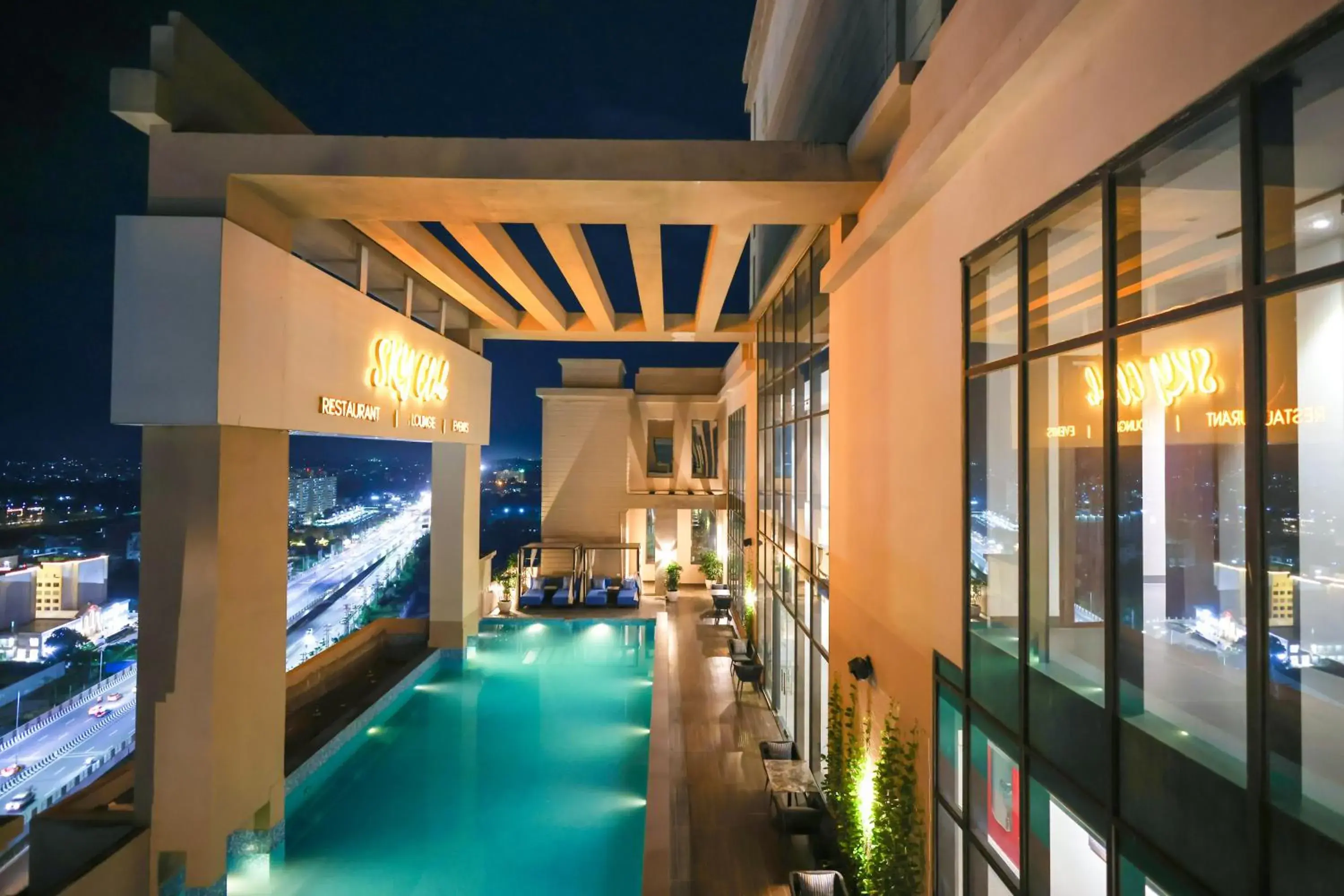 Swimming pool in Rhythm Gurugram Hotel & Suites, Sohna Road Swimming pool in Rhythm Gurugram Hotel & Suites, Sohna Road