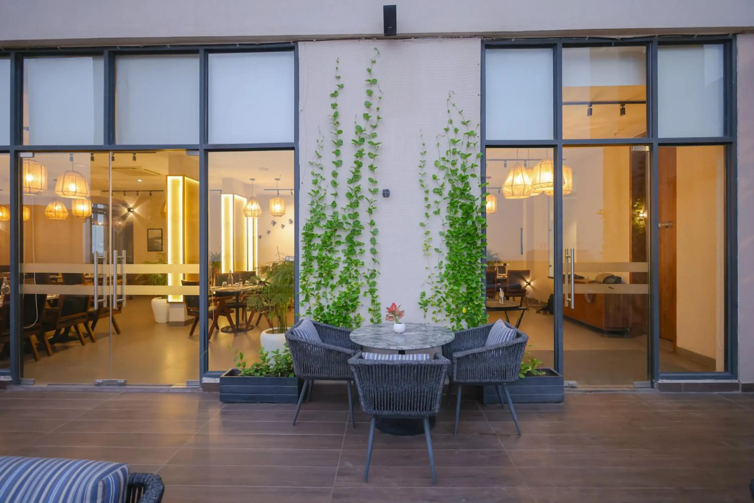 Restaurant/places to eat in Rhythm Gurugram Hotel & Suites, Sohna Road Restaurant/places to eat in Rhythm Gurugram Hotel & Suites, Sohna Road