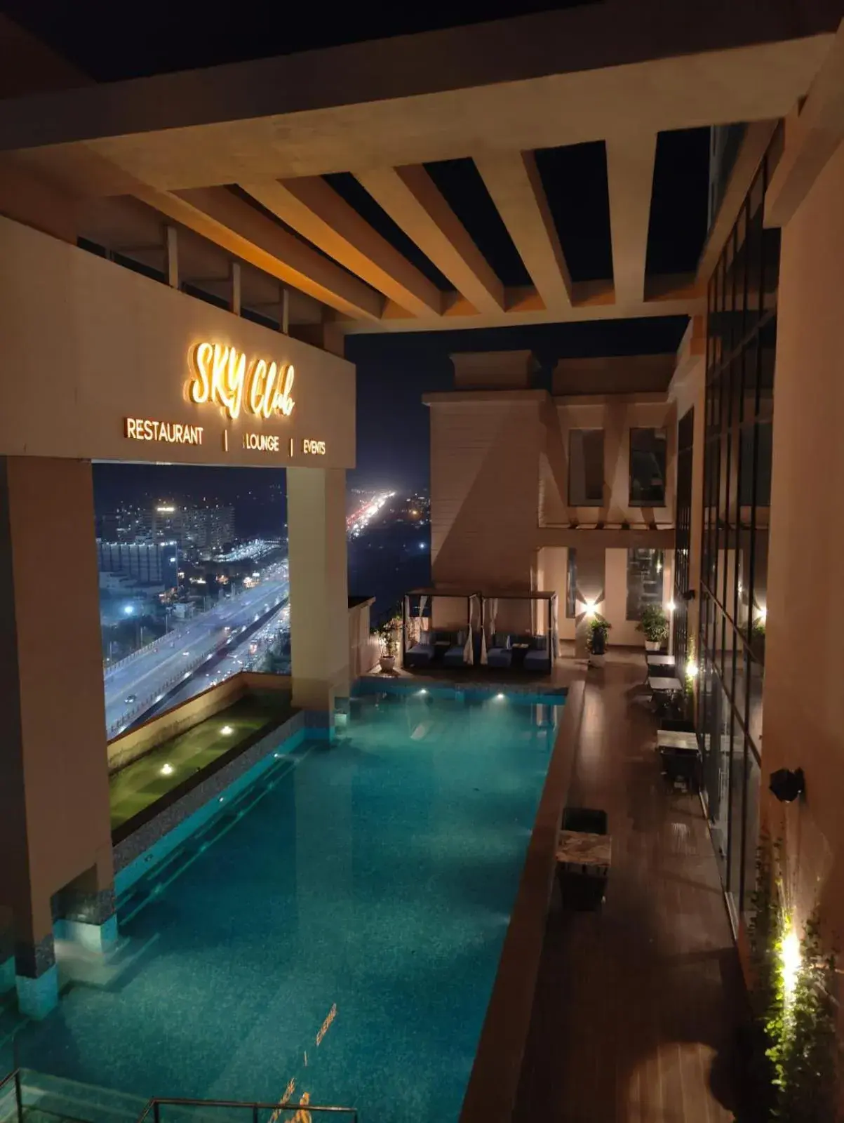 Restaurant/places to eat in Rhythm Gurugram Hotel & Suites, Sohna Road Restaurant/places to eat in Rhythm Gurugram Hotel & Suites, Sohna Road