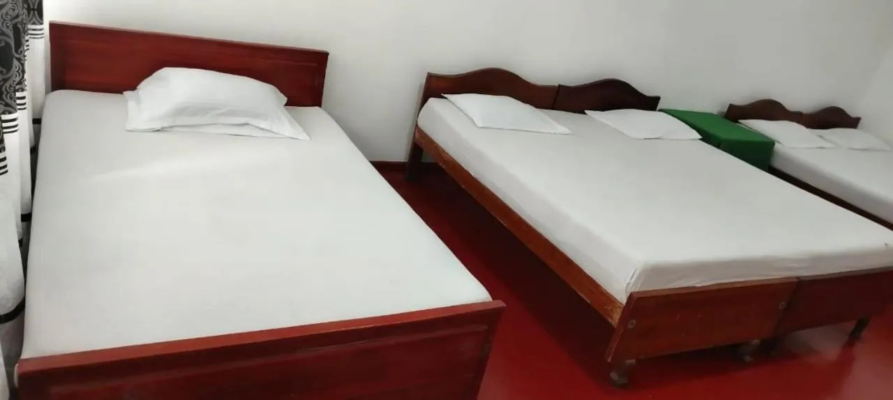 Bed in Hotel Lakeside