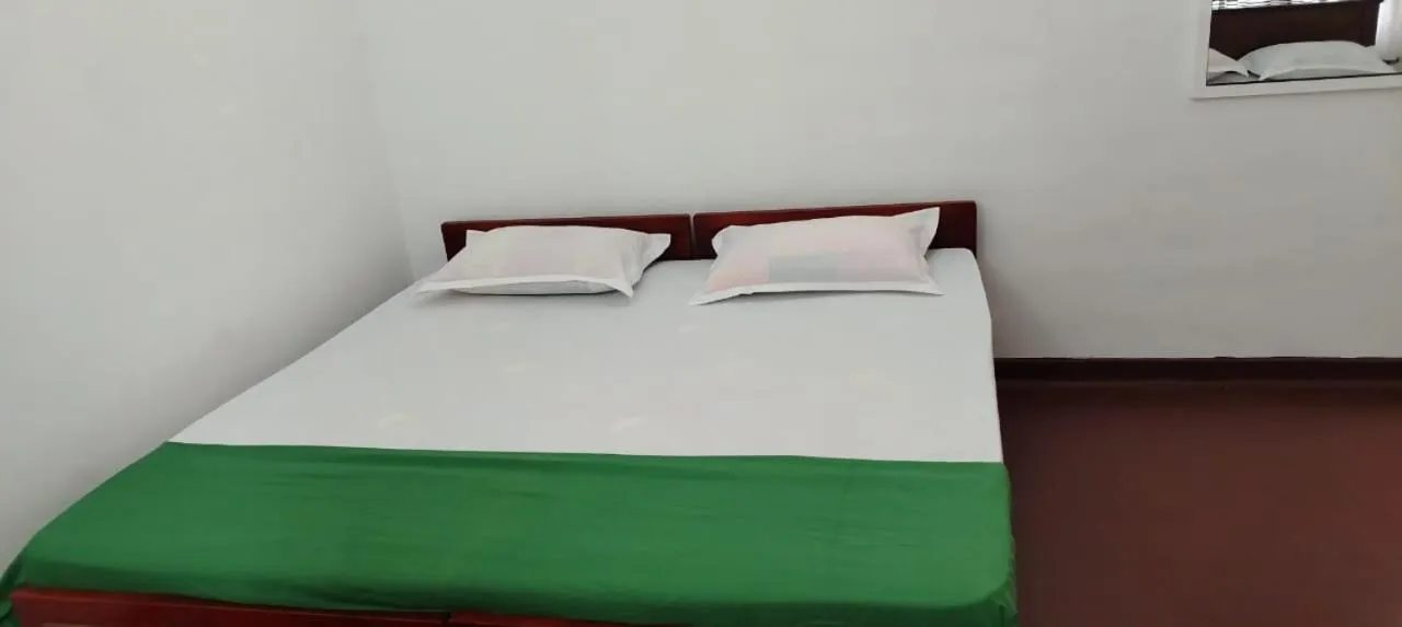 Bed in Hotel Lakeside