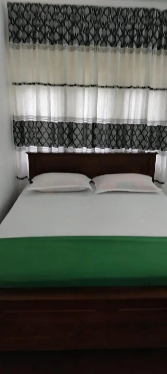 Bed in Hotel Lakeside