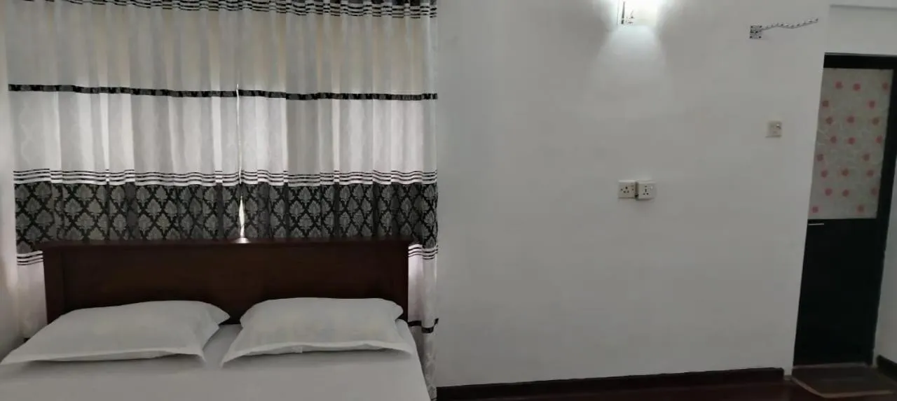 Bed in Hotel Lakeside