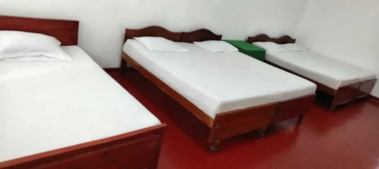 Bed in Hotel Lakeside