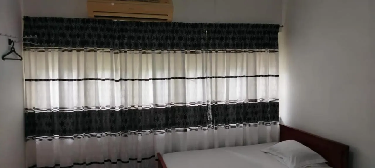 Bed in Hotel Lakeside