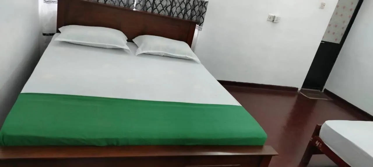 Bed in Hotel Lakeside