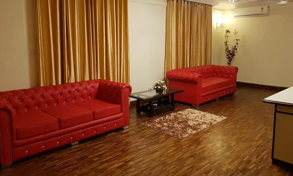 Seating area in Hotel La Residenza Seating area in Hotel La Residenza