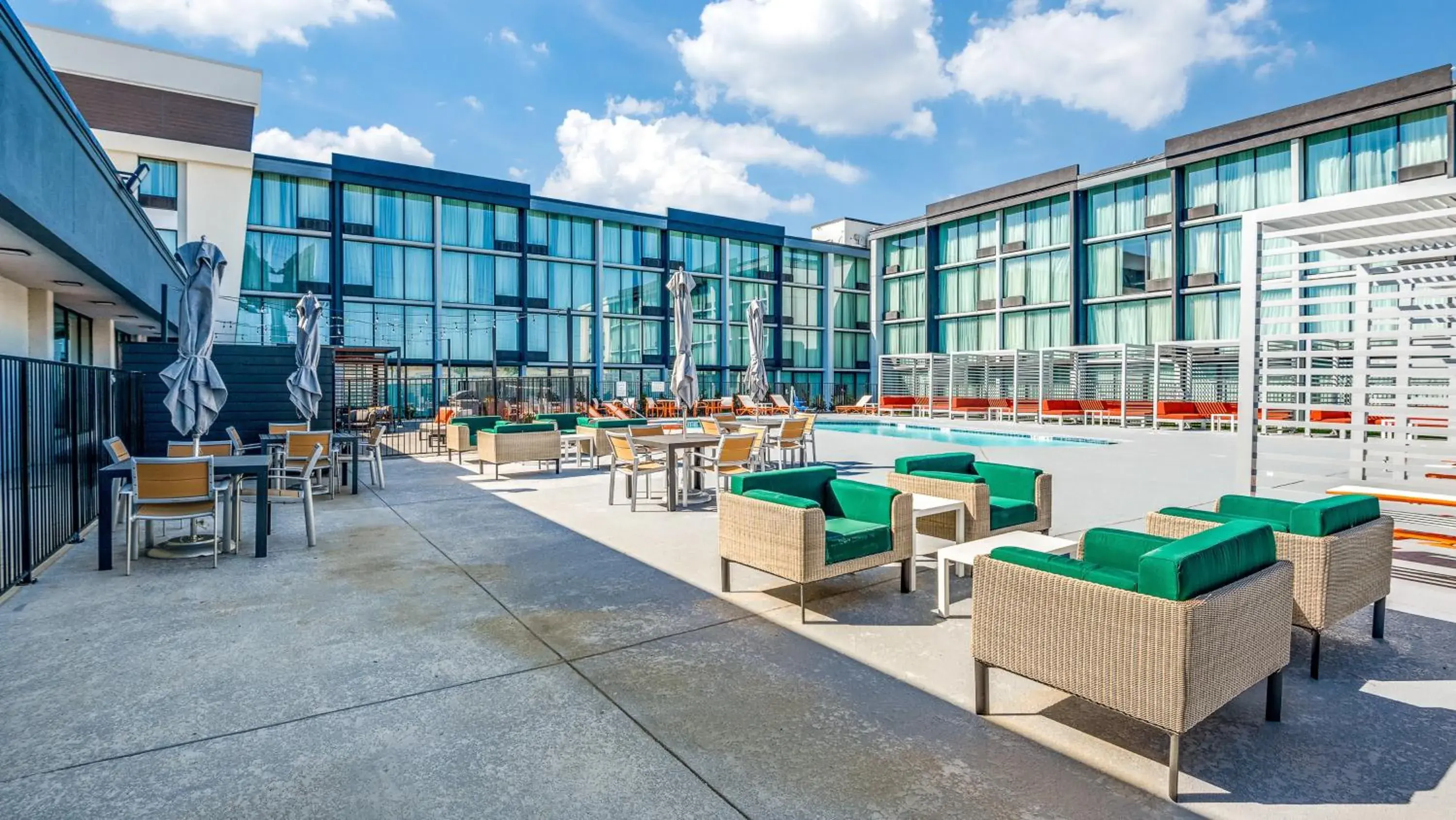 Swimming pool in Holiday Inn Dallas Market Ctr Love Field by IHG Swimming pool in Holiday Inn Dallas Market Ctr Love Field by IHG