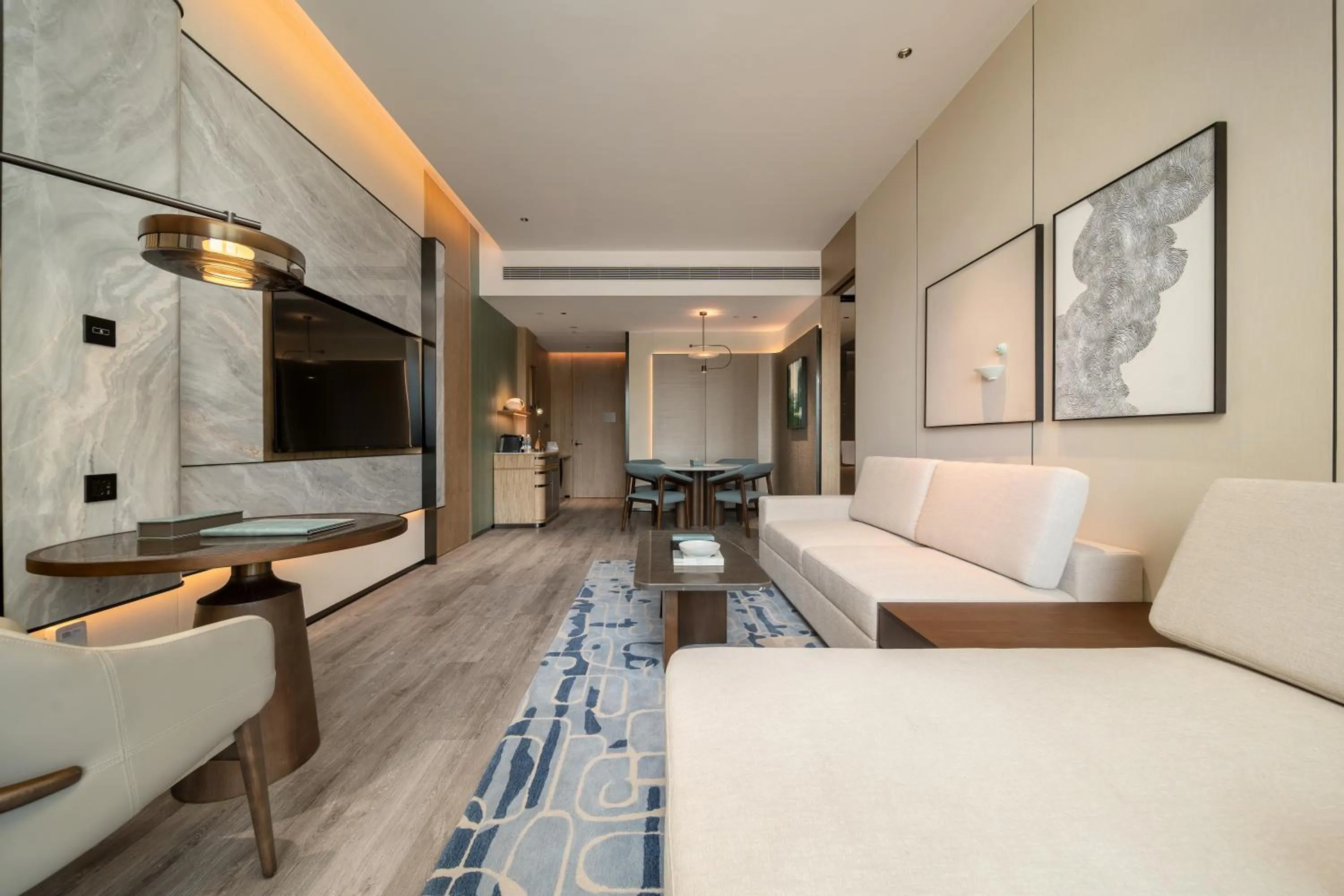 Bed in Crowne Plaza Ganzhou by IHG